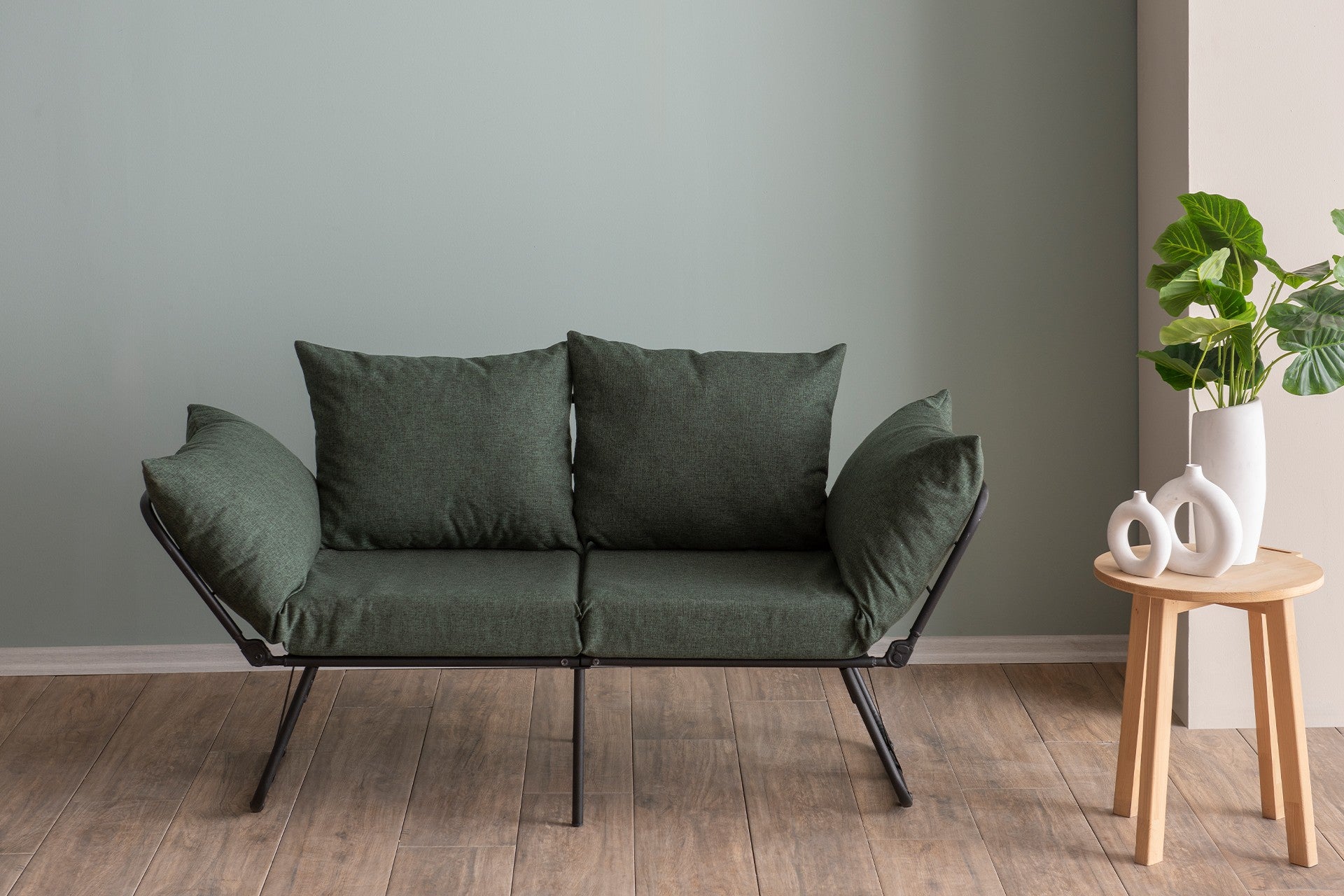 Sofá-cama elegante de 2 lugares, tecido de linho verde, 150 cm | Estrutura 100% metálica, braços ajustáveis, fácil conversão | Perfeito para espaços de convivência modernos