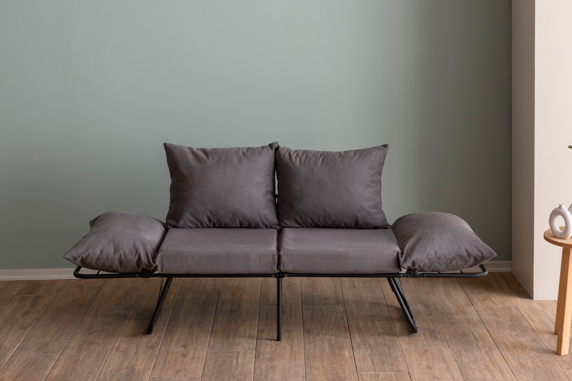 Sofá-cama elegante de 2 lugares, cinza, 150 cm | Estrutura 100% metálica, tecido 100% poliéster | Fácil de converter, braços ajustáveis em 14 níveis, perfeito para espaços modernos