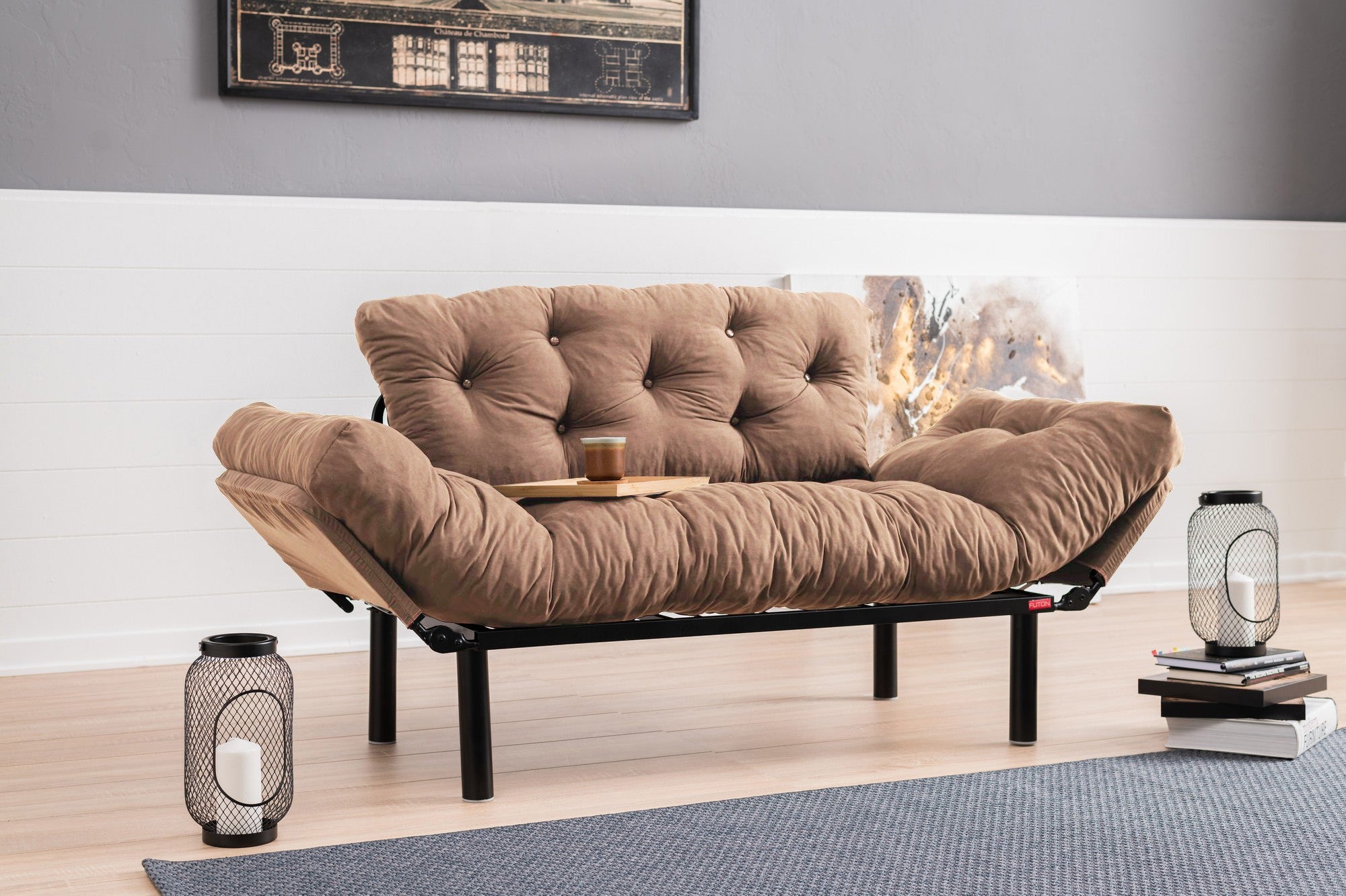 Sofá-cama elegante de 2 lugares, marrom claro, 155 x 85 x 70 cm | Estrutura 100% metálica, tecido de microfibra, espuma de alto DNS | Fácil de limpar, peso máximo de 200 kg