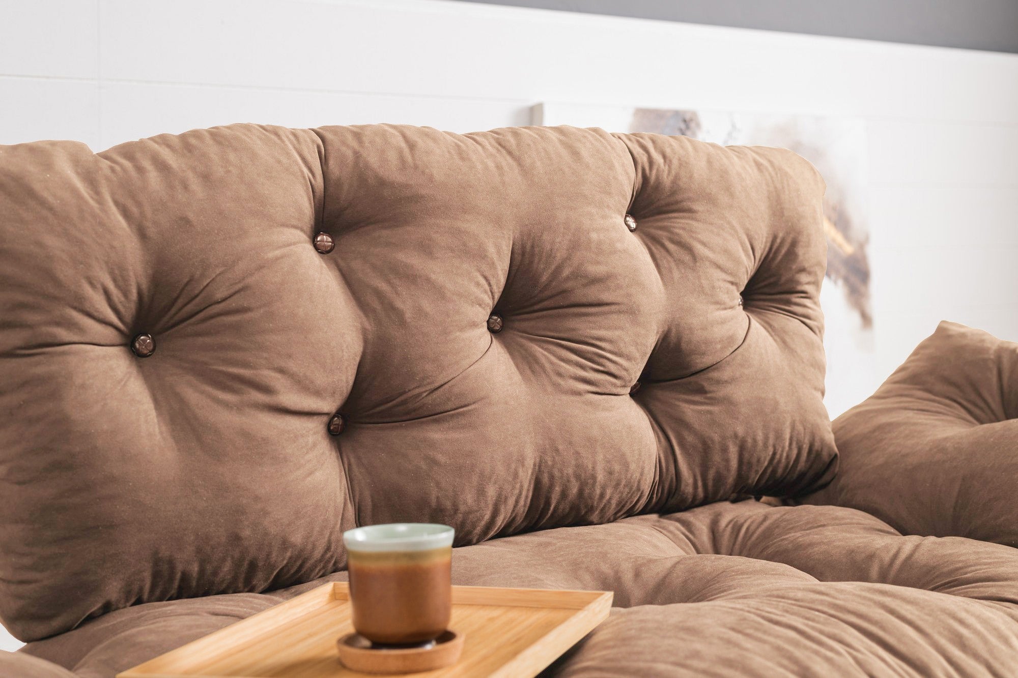 Sofá-cama elegante de 2 lugares, marrom claro, 155 x 85 x 70 cm | Estrutura 100% metálica, tecido de microfibra, espuma de alto DNS | Fácil de limpar, peso máximo de 200 kg