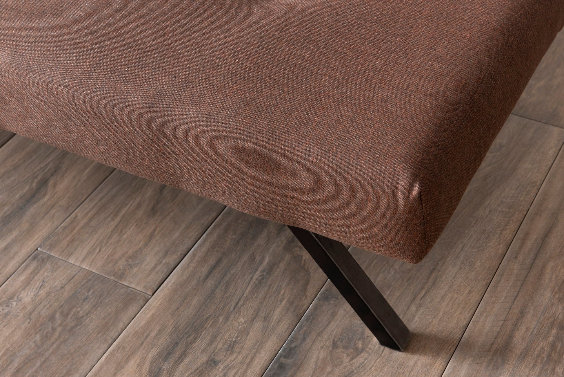 859FTN2816Tribo Home