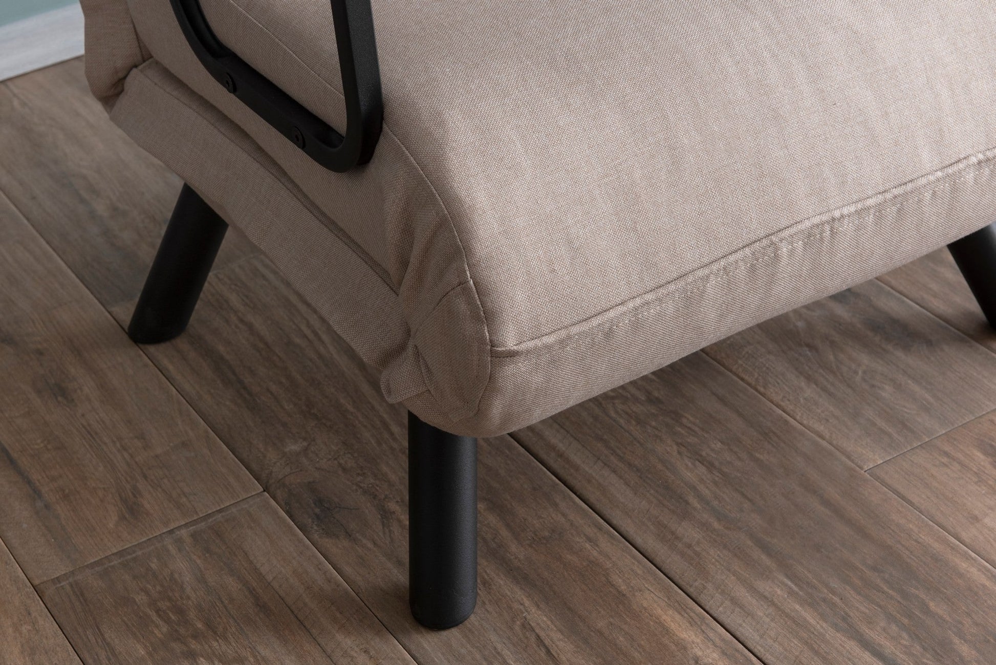 859FTN2821Tribo Home