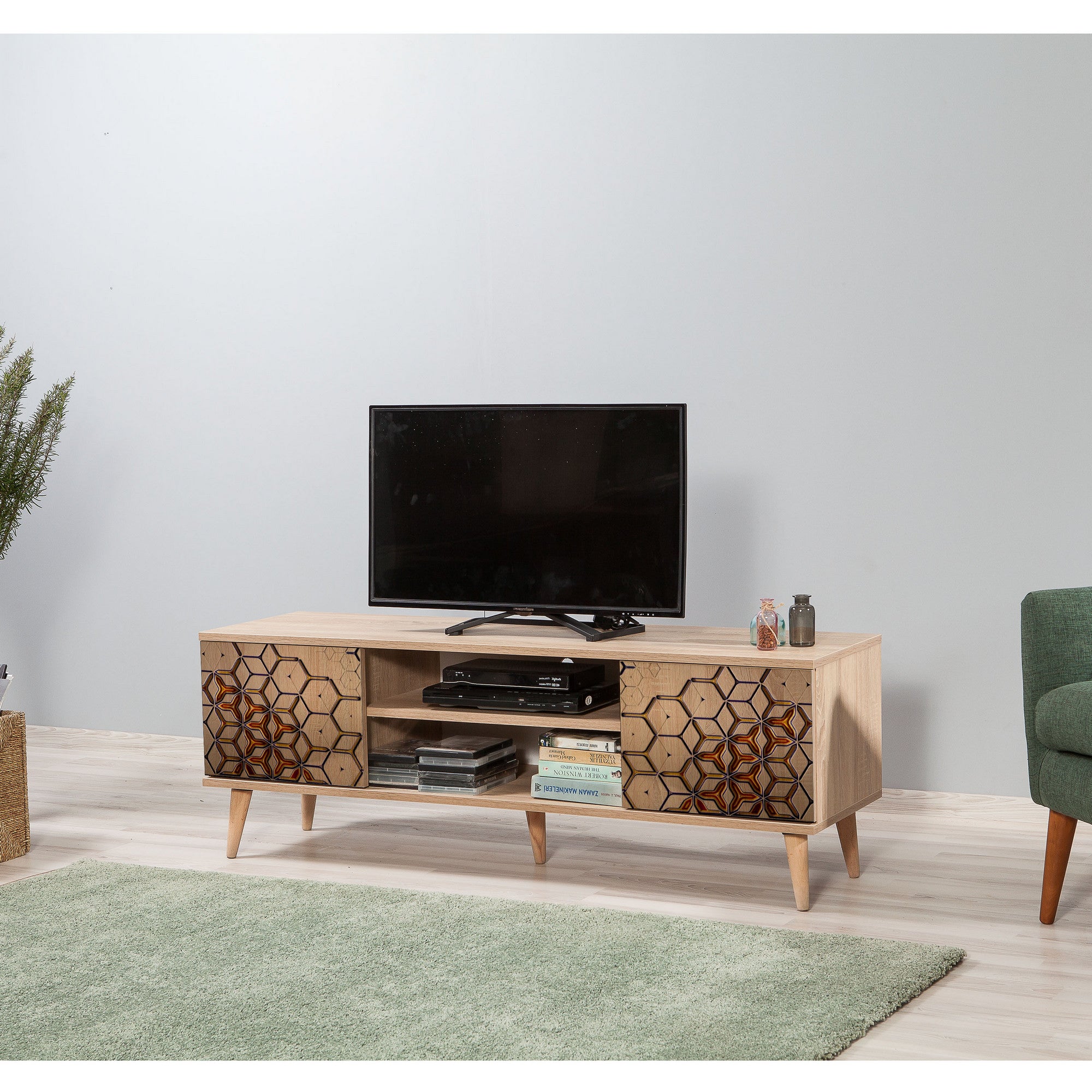 Suporte de TV elegante em carvalho Sonoma, 140 cm | 100% revestido em melamina, 18 mm de espessura, pernas em madeira de carpa, revestimento UV | Montável na parede, design geométrico, armazenamento extra