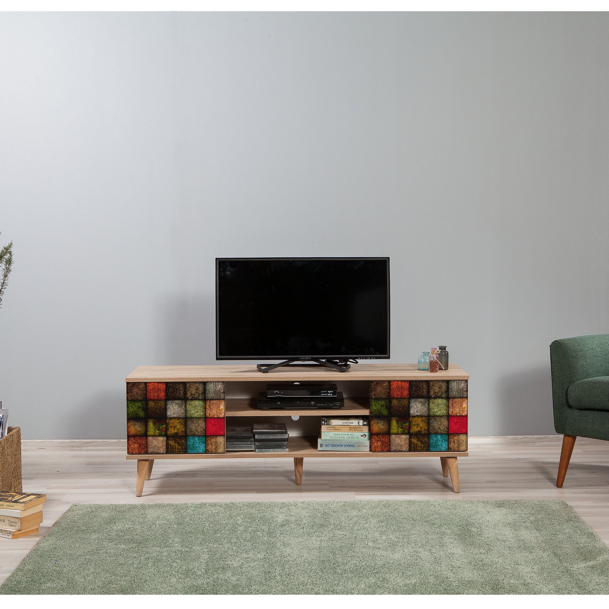 Suporte de TV elegante em carvalho Sonoma, 140 cm | 100% revestido em melamina, 18 mm de espessura, pernas de madeira de carpa, revestimento UV, montagem na parede, design geométrico, armazenamento extra
