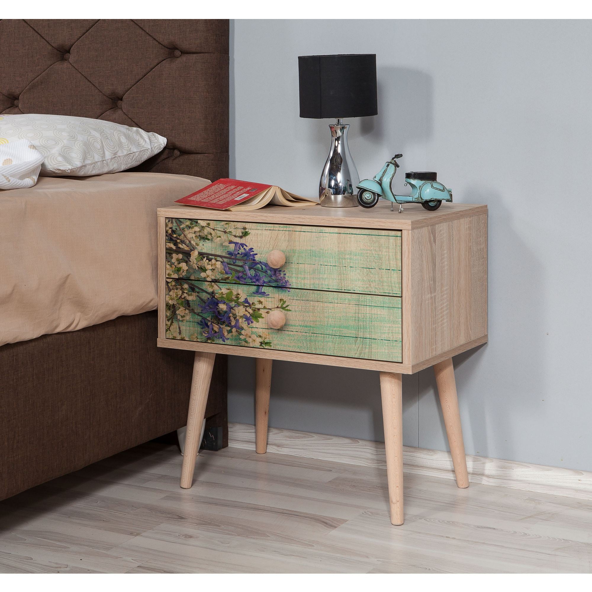Elegante mesa de cabeceira em carvalho Sonoma com 2 gavetas, 100% revestida em melamina, pernas em madeira de carpa, puxadores em metal e corda | 60 x 61 x 40 cm | Design impressionista moderno
