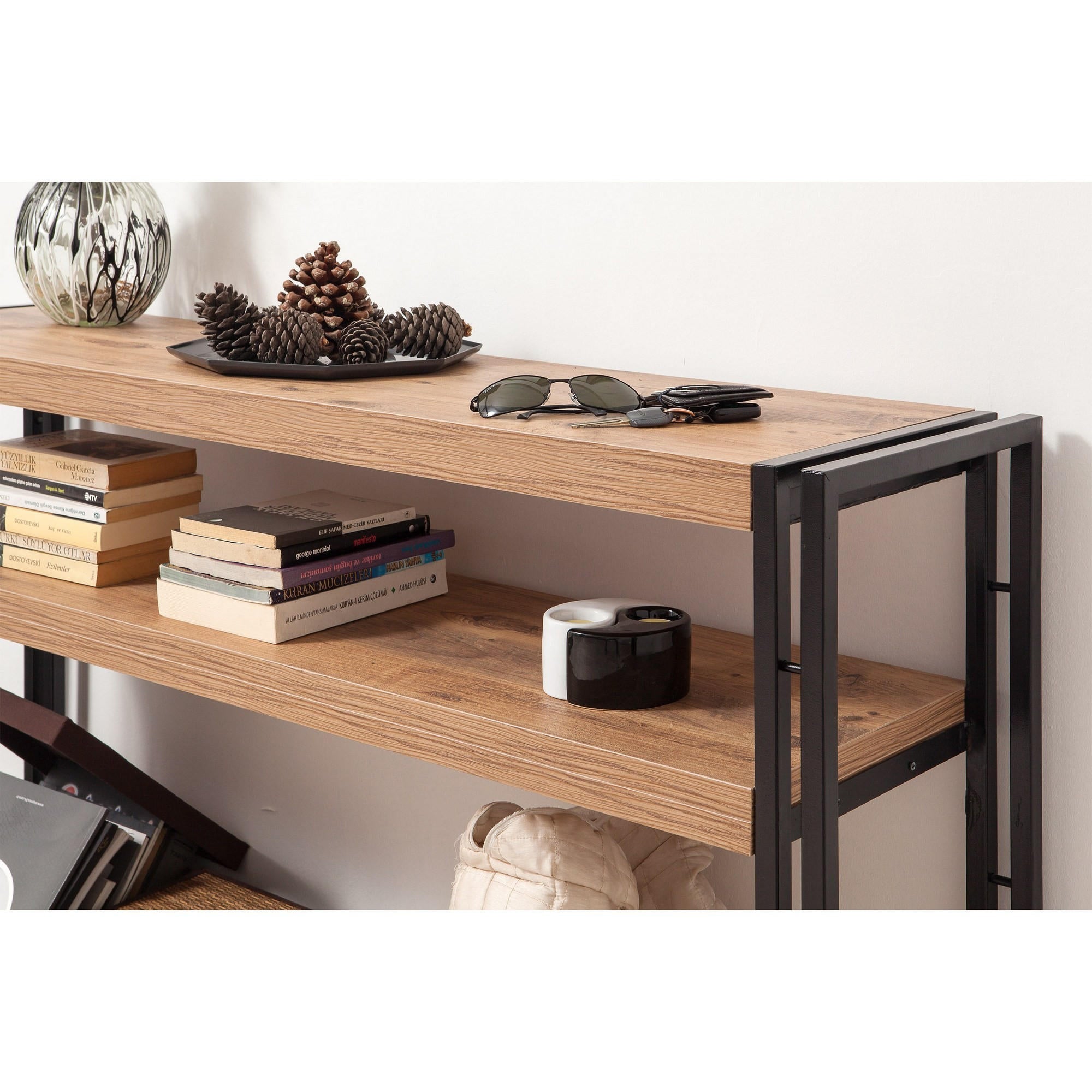 Aparador elegante com estrutura de metal, pinho atlântico e preto, 140 x 80 x 35 cm | 100% revestido em melamina, 45 mm de espessura | Montável na parede, design industrial, amplo espaço de armazenamento