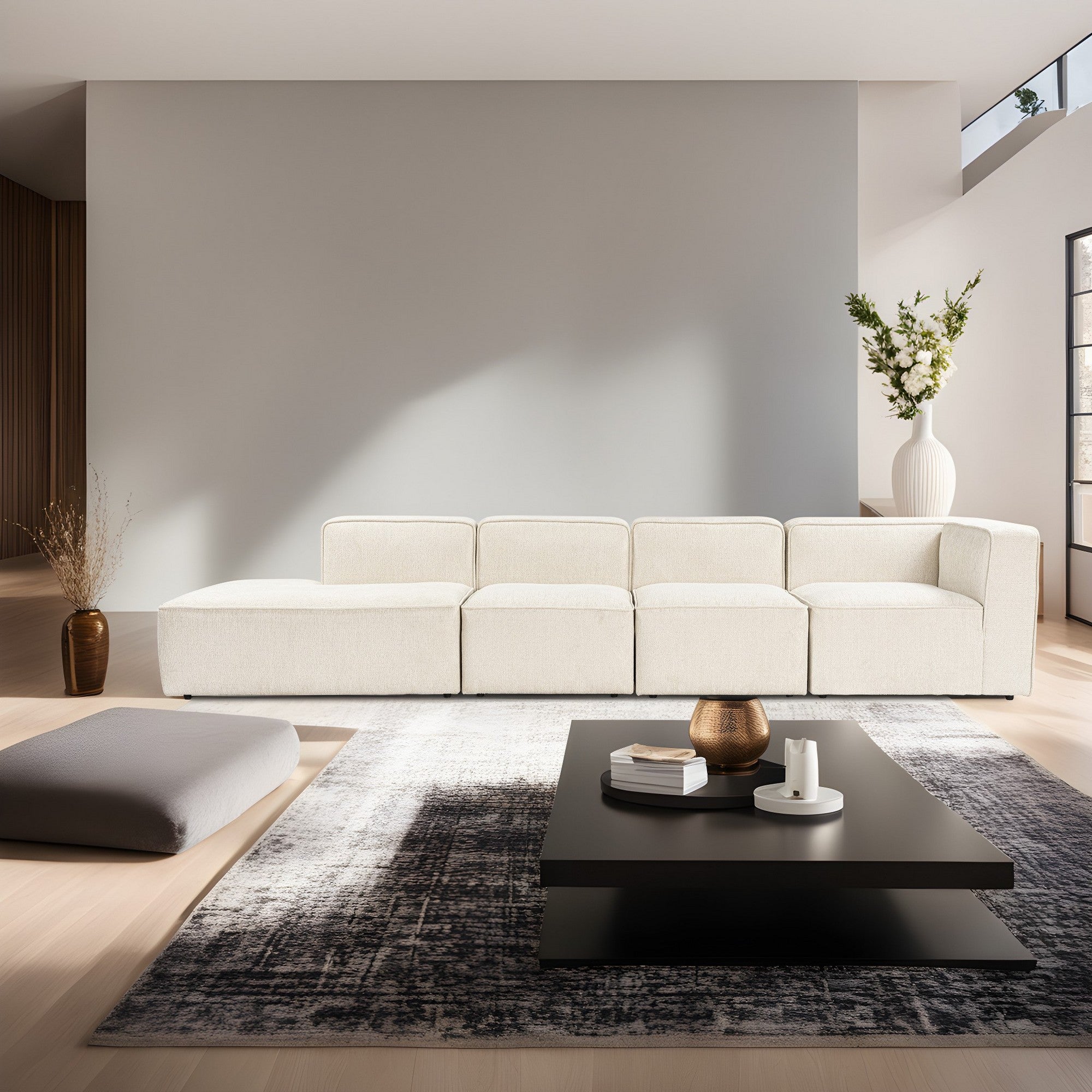 Sofá de canto elegante em tom creme, 350 cm | Tecido com textura macia, estrutura em faia e abeto, 30 almofadas de espuma DNS | Perfeito para salas de estar modernas e para relaxar