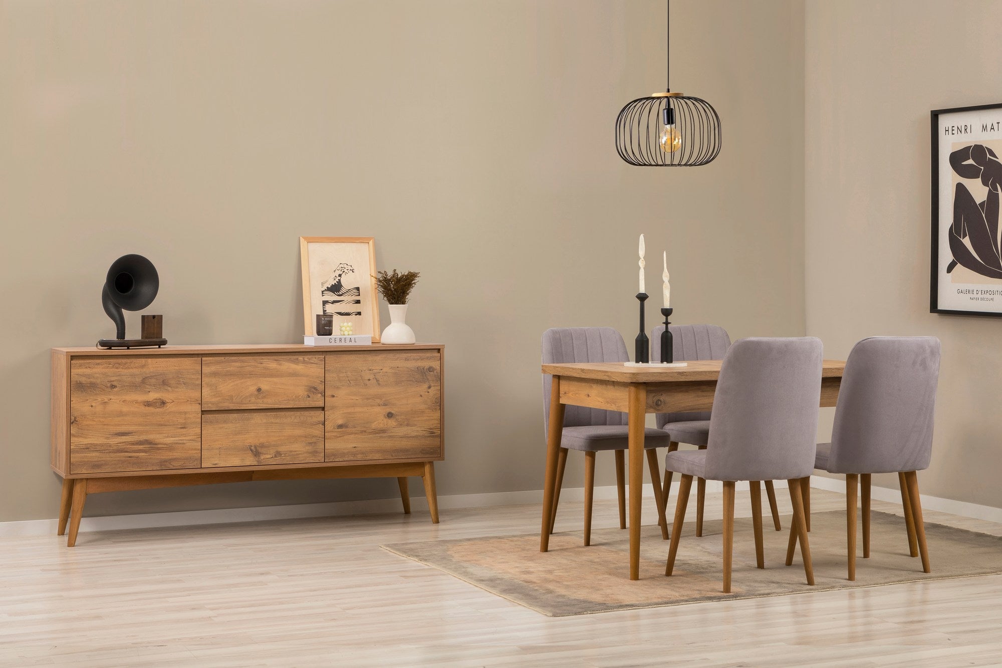 Conjunto de mesa de jantar extensível, cadeiras e Aparador (6 peças)-Vina-Pinheiro Atlântico
Cinza