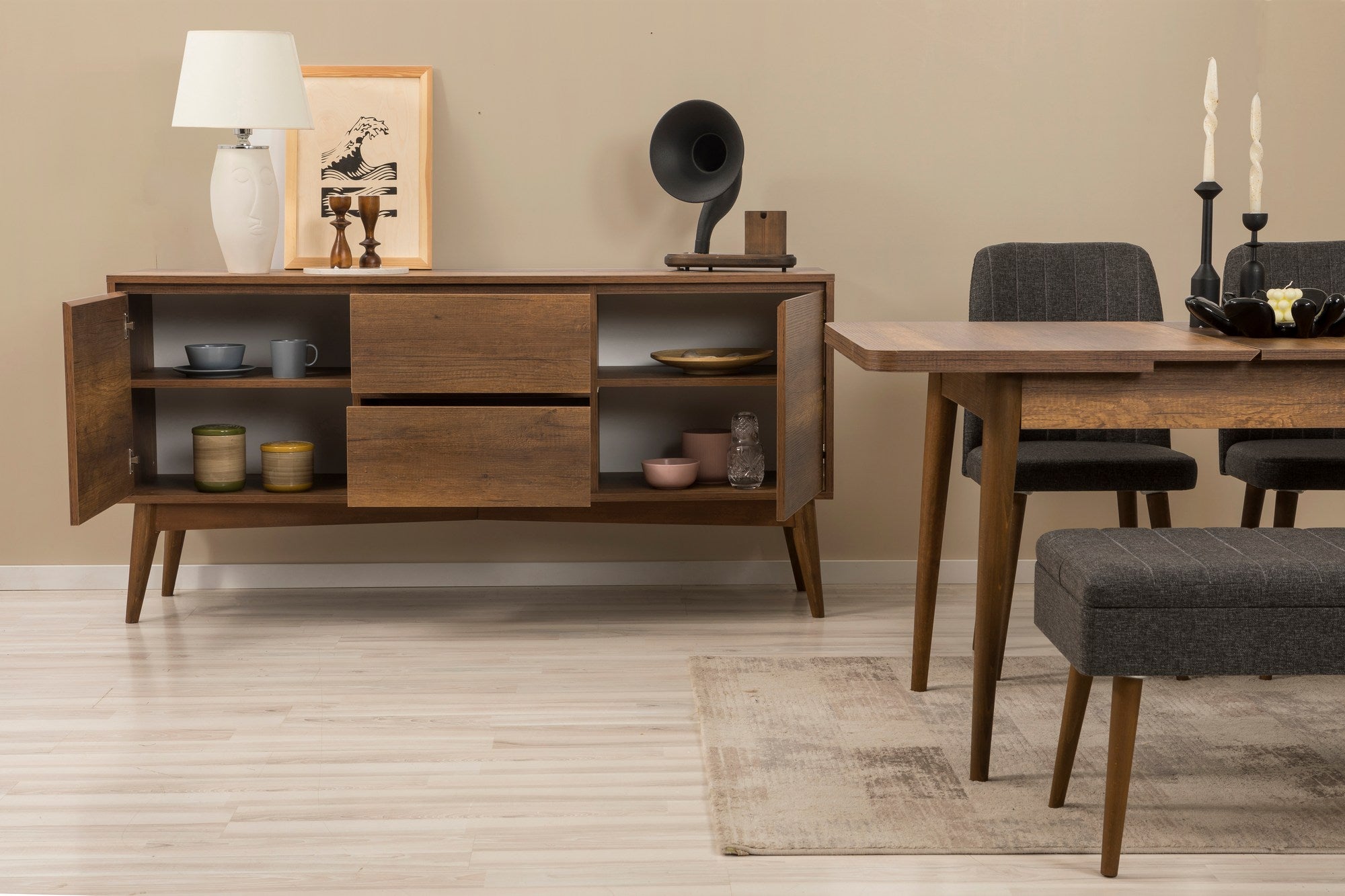 Conjunto de mesa de jantar extensível, cadeiras e Aparador (6 peças)-Vina-Nogueira
Antracite