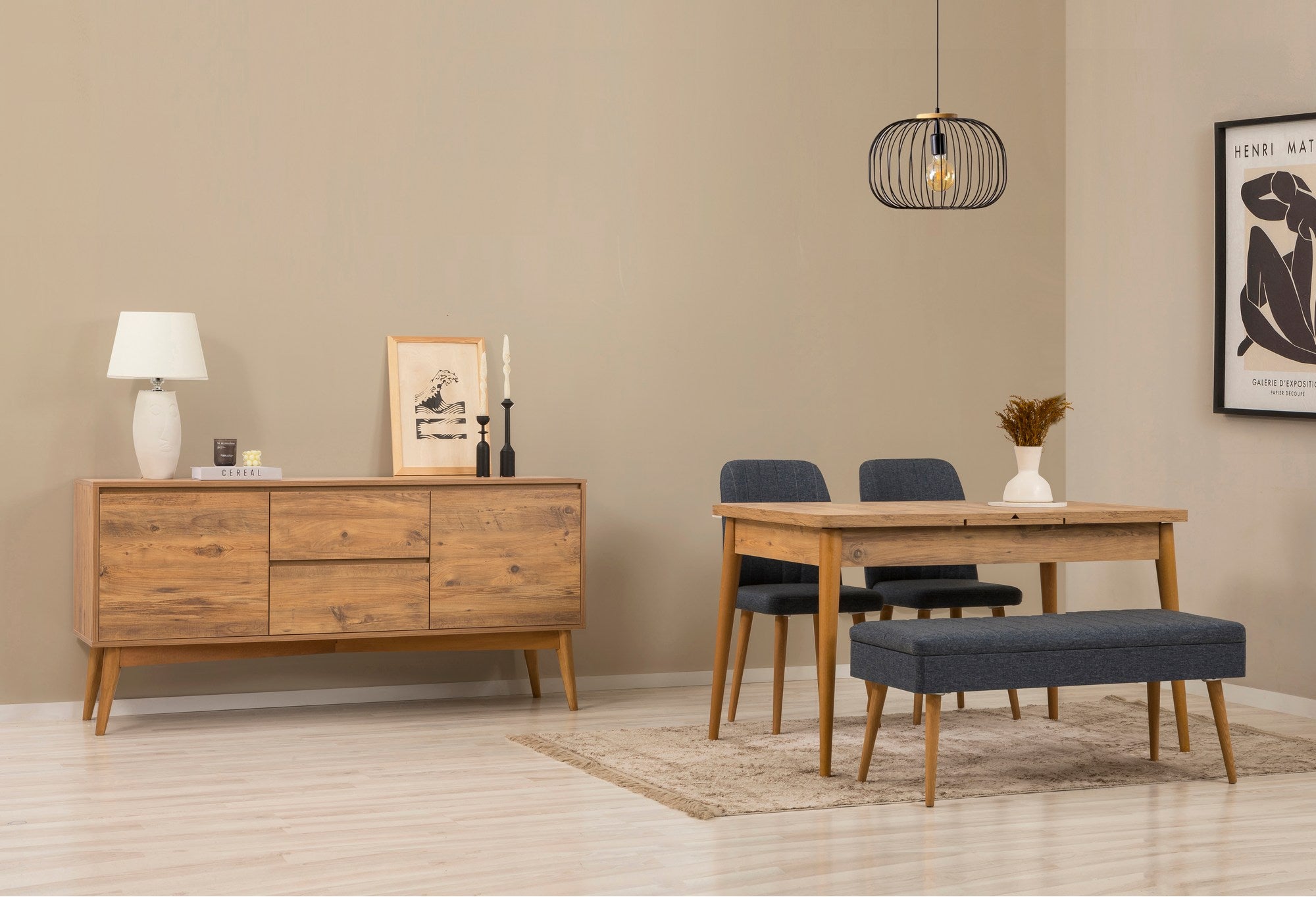 Conjunto de mesa de jantar extensível, cadeiras e Aparador (5 peças)-Vina-Pinheiro Atlântico
Azul Escuro