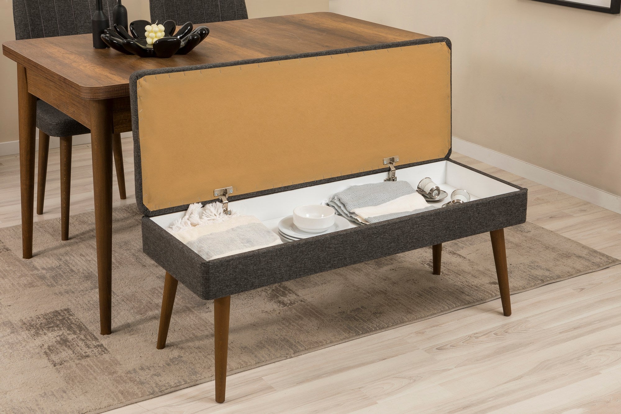Conjunto de mesa de jantar extensível, cadeiras e Aparador (5 peças)-Vina-Nogueira
Antracite