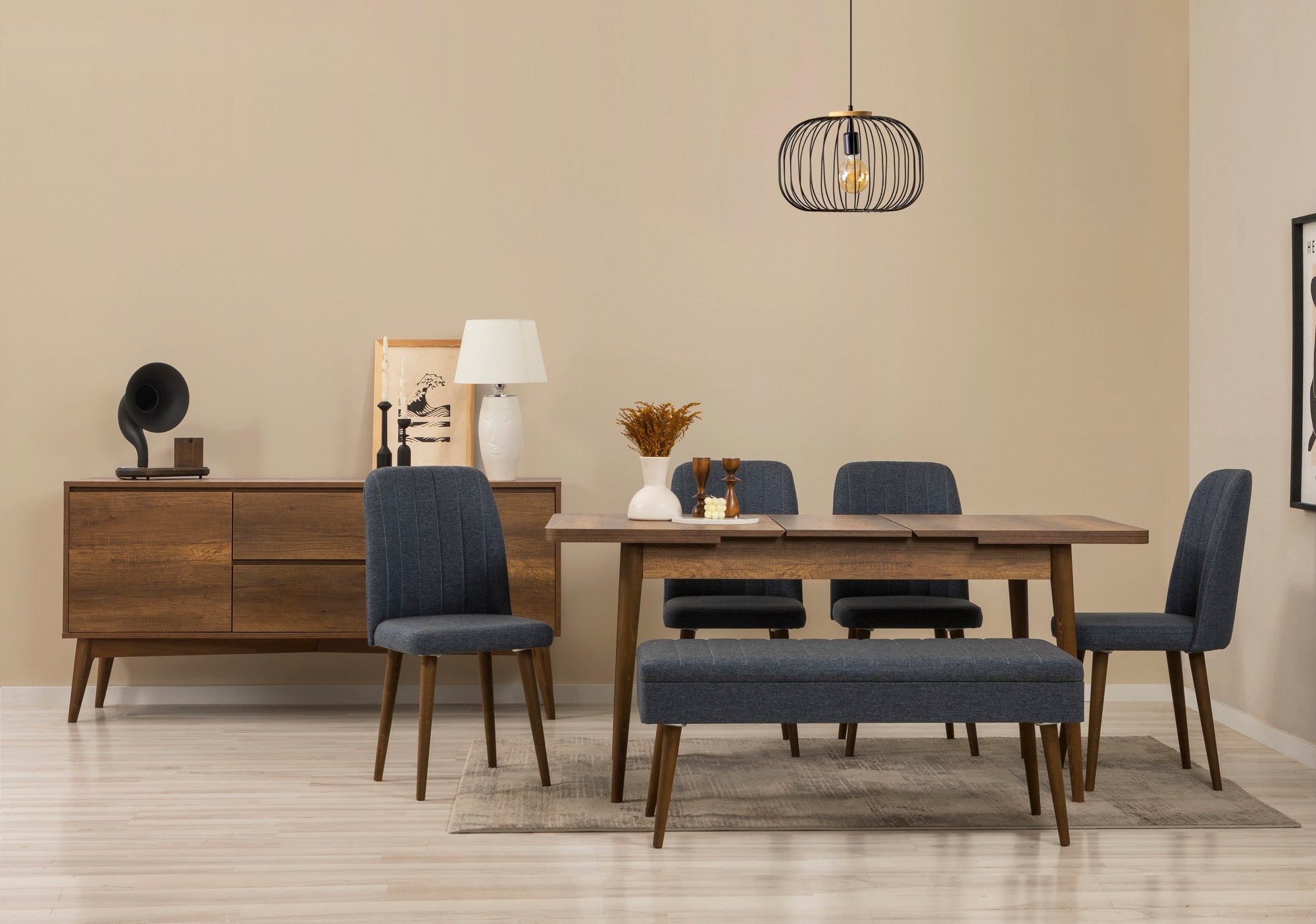 Conjunto de mesa de jantar extensível, cadeiras e Aparador (7 peças)-Vina-Nogueira
Azul Escuro