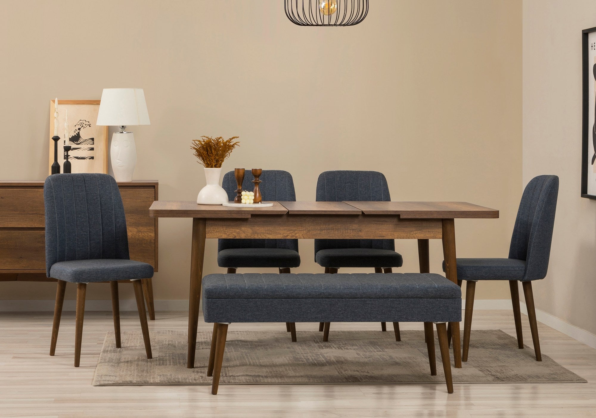 Conjunto de mesa de jantar extensível, cadeiras e Aparador (7 peças)-Vina-Nogueira
Azul Escuro