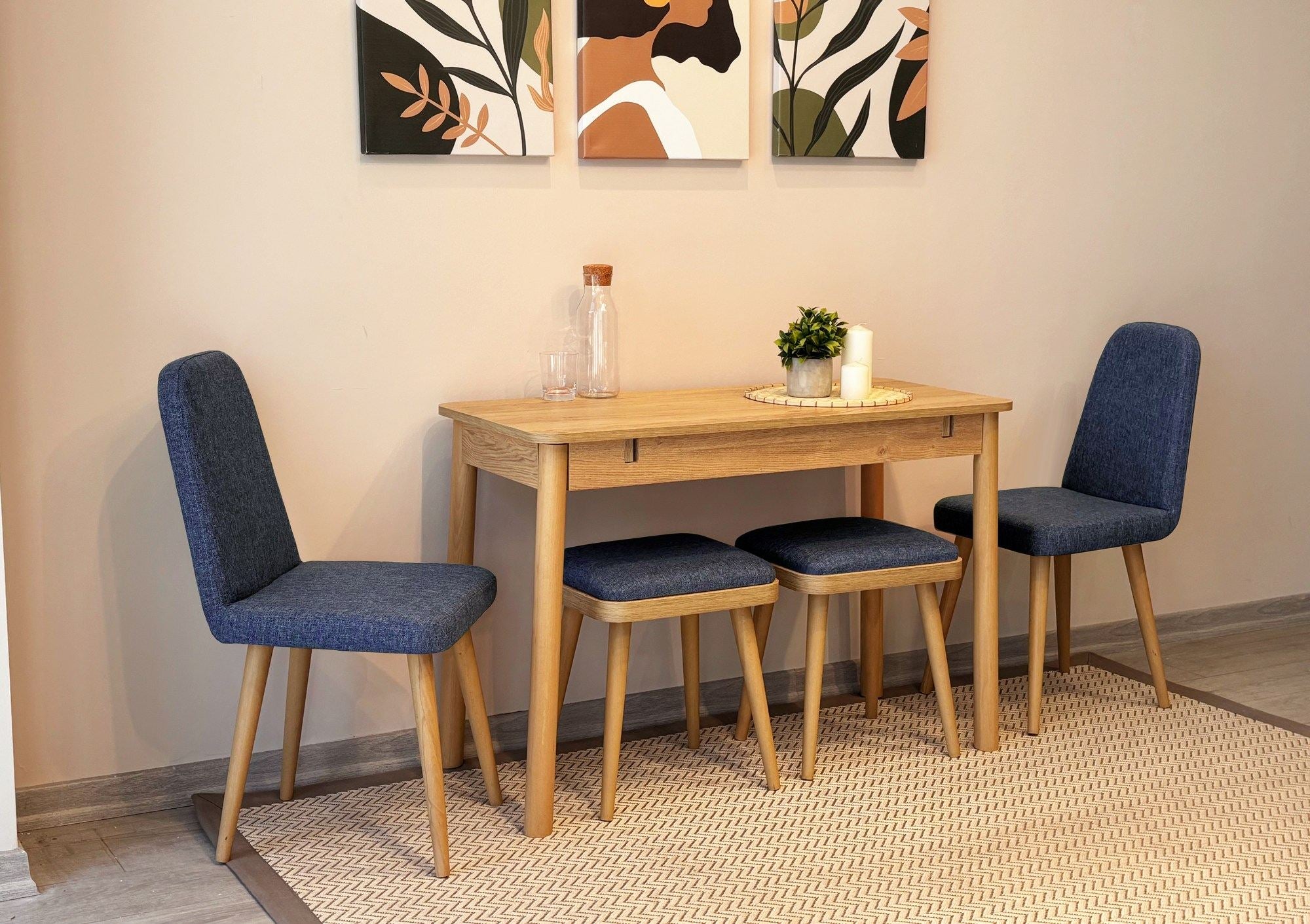 Conjunto de mesa de jantar extensível e cadeiras (6 peças)-Vina-Carvalho
Azul Escuro