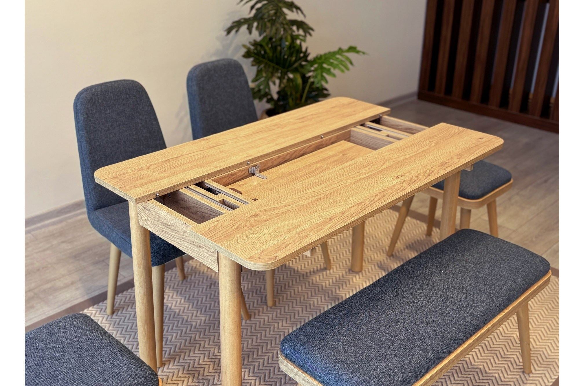 Conjunto de mesa de jantar extensível e cadeiras (6 peças)-Vina-Carvalho
Azul Escuro