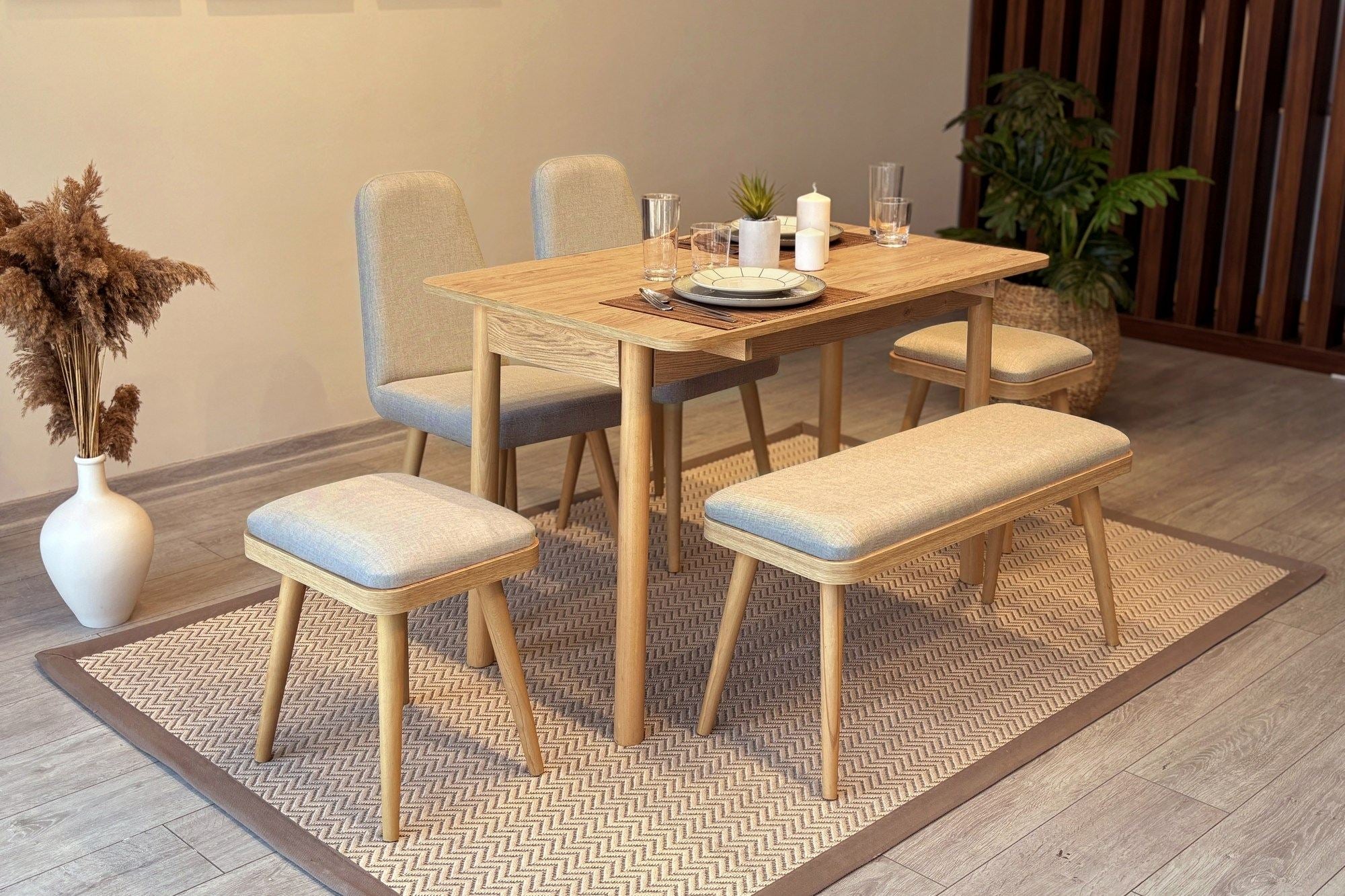 Conjunto de mesa de jantar extensível e cadeiras (6 peças)-Vina-Carvalho
Creme