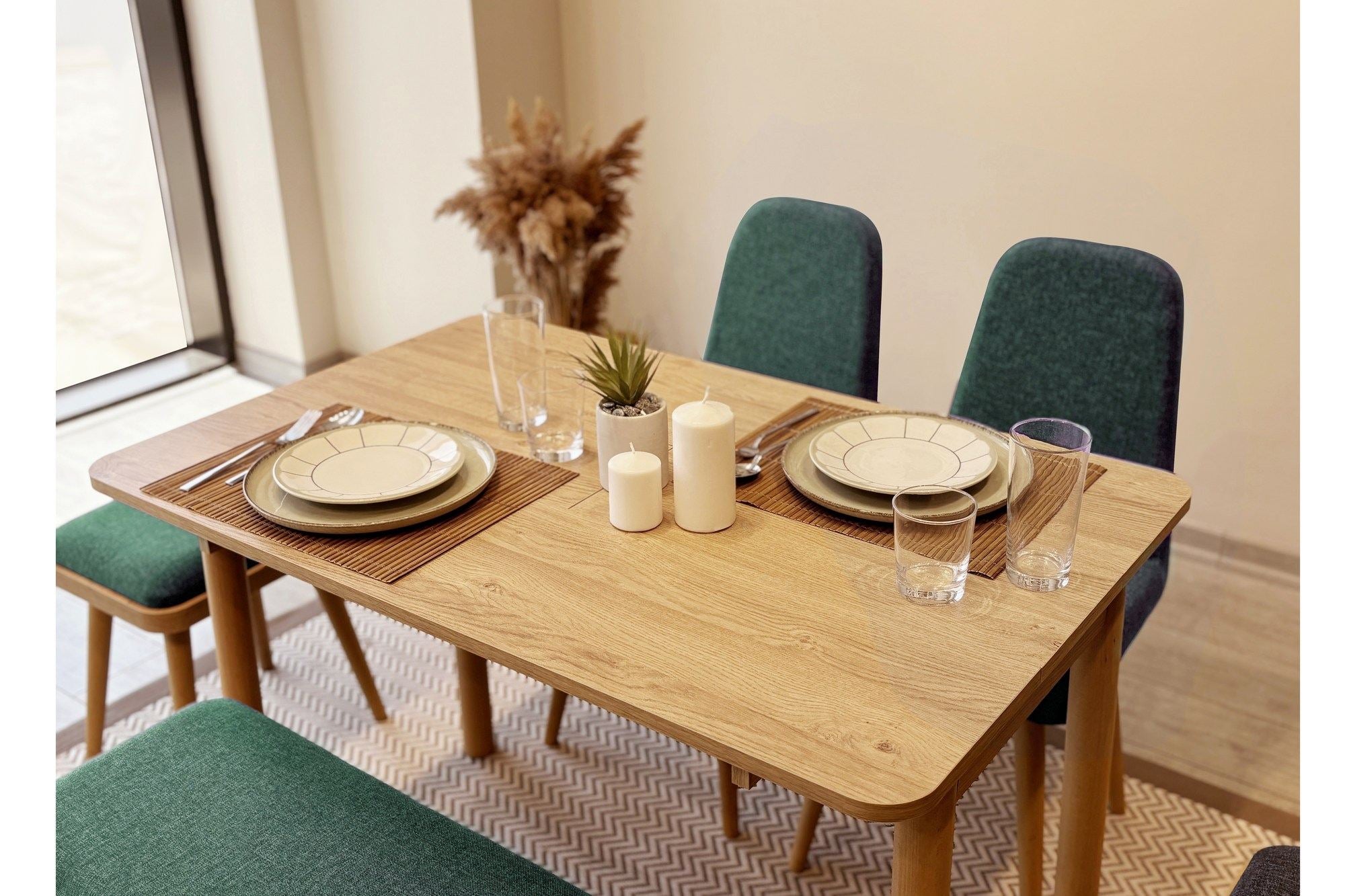 Conjunto de mesa de jantar extensível e cadeiras (6 peças)-Vina-Carvalho
Verde