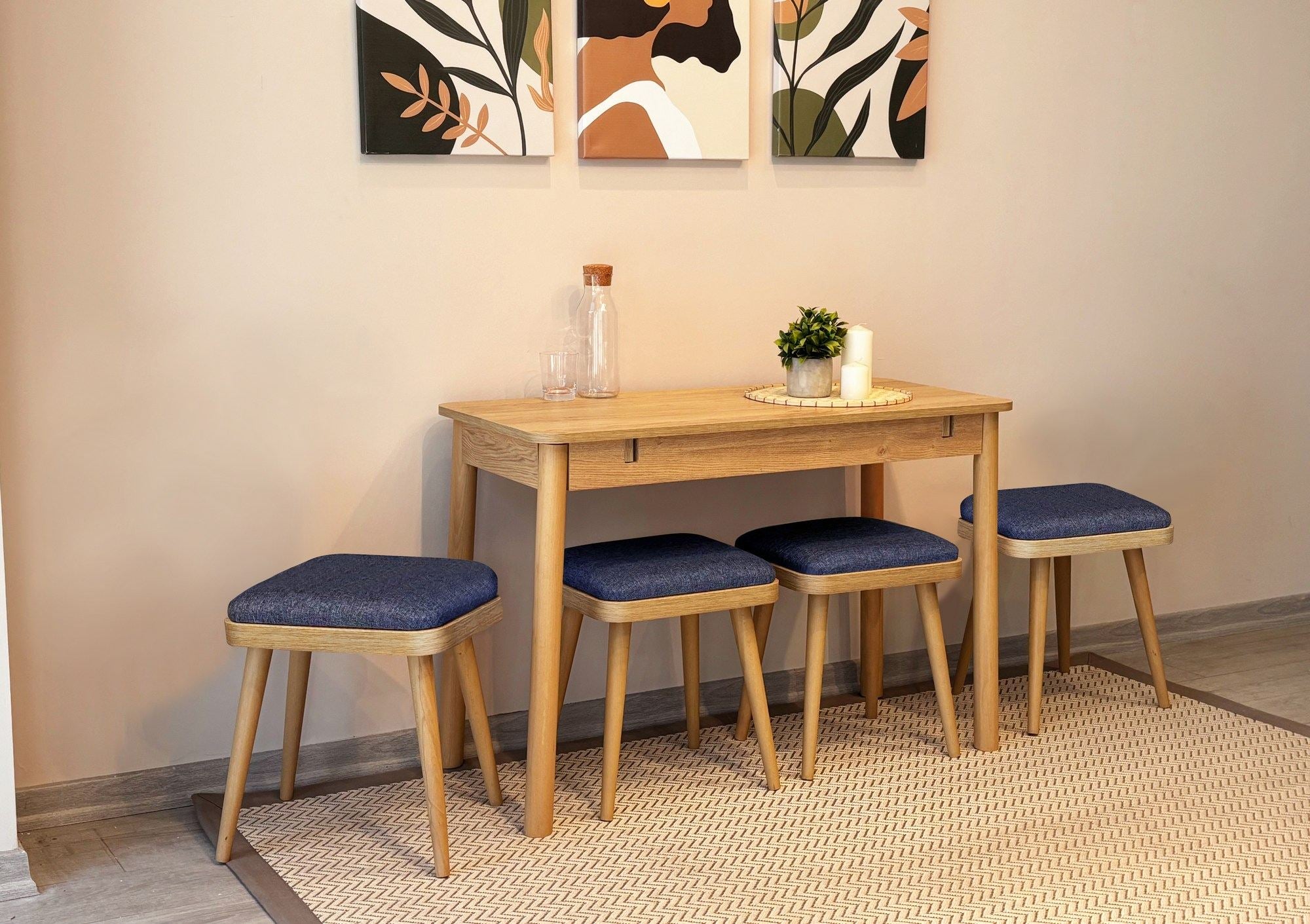 Conjunto de mesa de jantar extensível e cadeiras (5 peças)-Vina-Carvalho
Azul Escuro