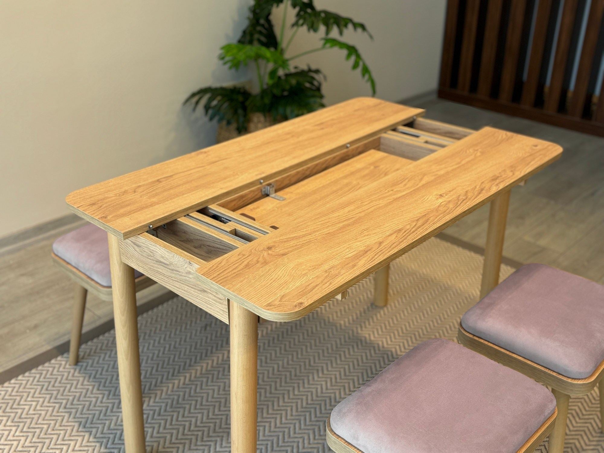 Conjunto de mesa de jantar extensível e cadeiras (5 peças)-Vina-Carvalho
Cinza Soho