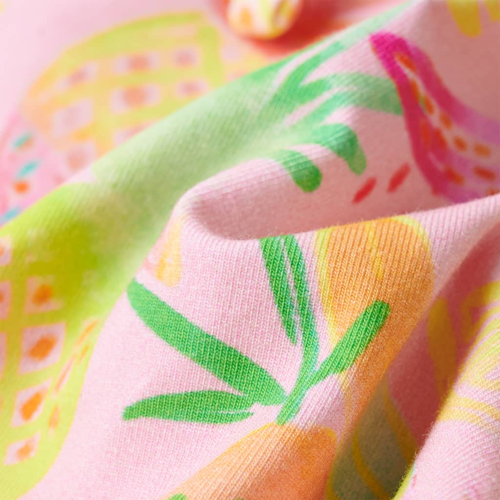 Vestido de criança rosa suave 128