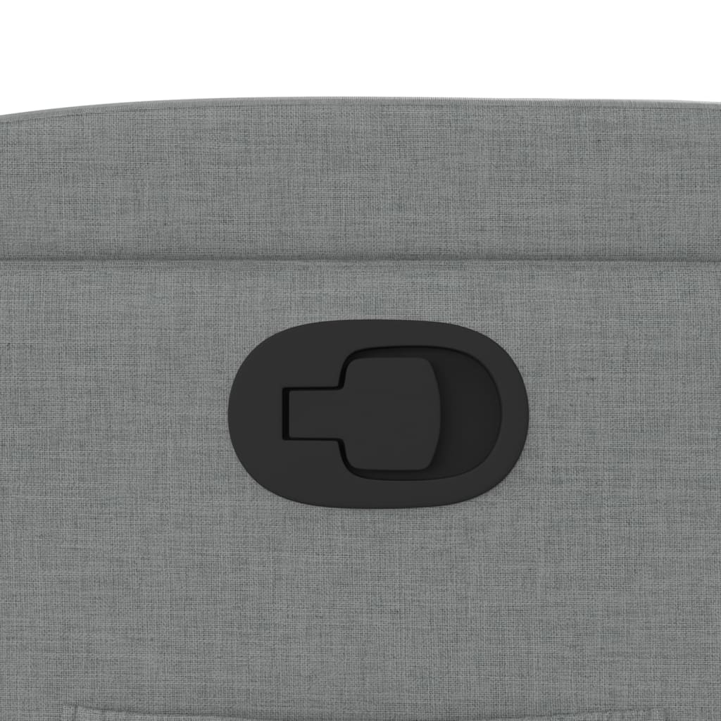 Poltrona reclinável em tecido cinza claro