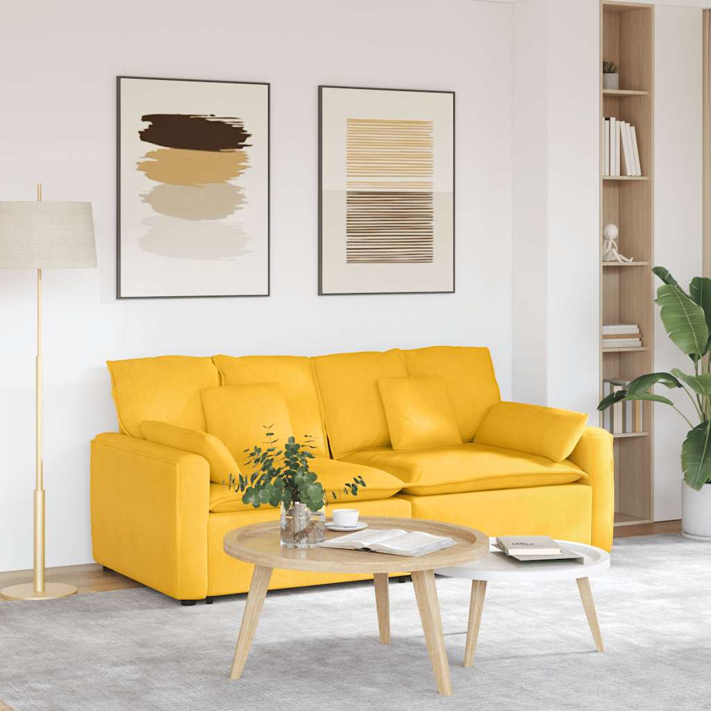 Sofá modular com almofadas amarelo-claro