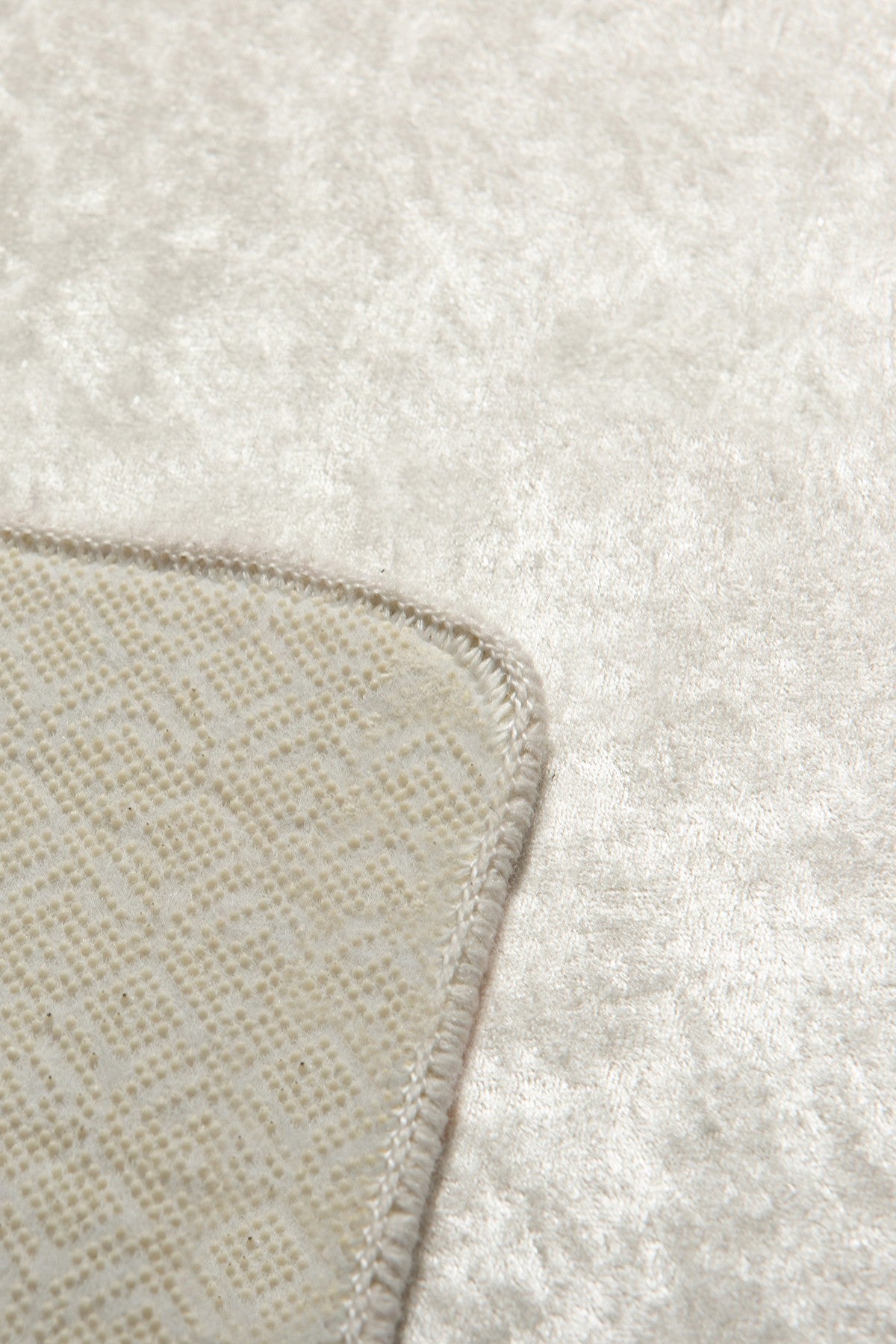 Alcatifa – 140 x 190 cm – 100% poliéster