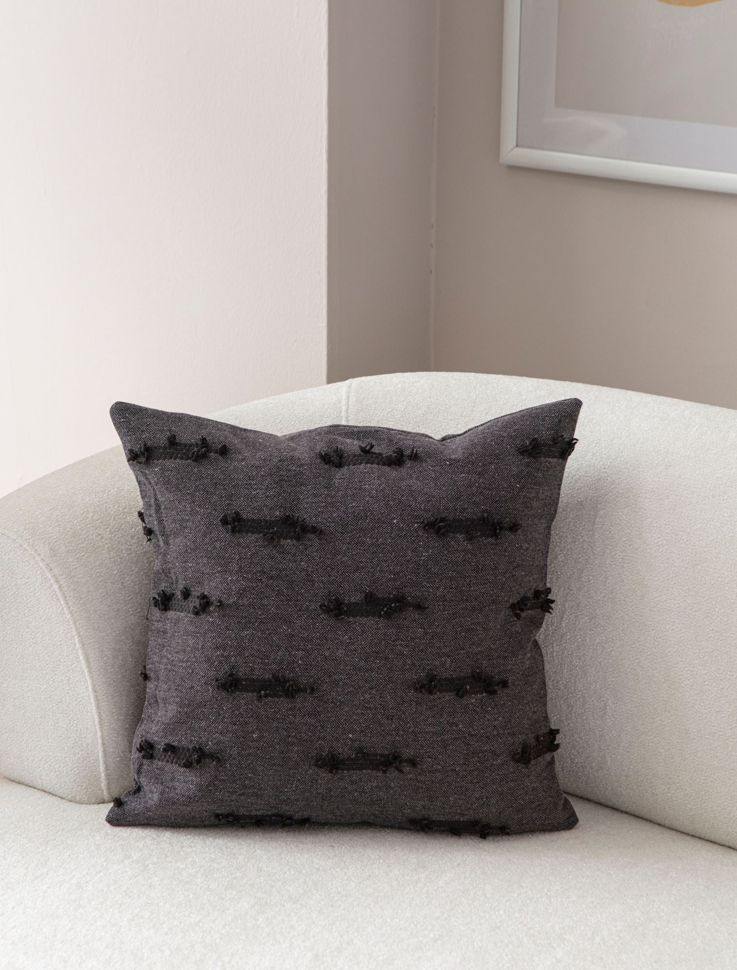 Capa de Almofada – 43 x 43 cm – Preto – 100% Poliéster