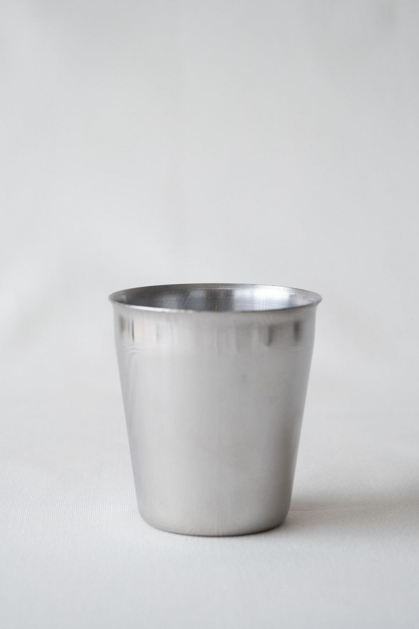 Caneca de metal – 7,5 x 7,5 x 8,5 cm – Prata – Aço inoxidável