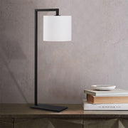 Candeeiro de Mesa Moderna, Corpo de Ferro com Base de Tecido, 65 cm de Altura, Soquete E27, Cabo de 200 cm, Design Preto e Branco | Decoração Industrial e Escandinava Elegante
