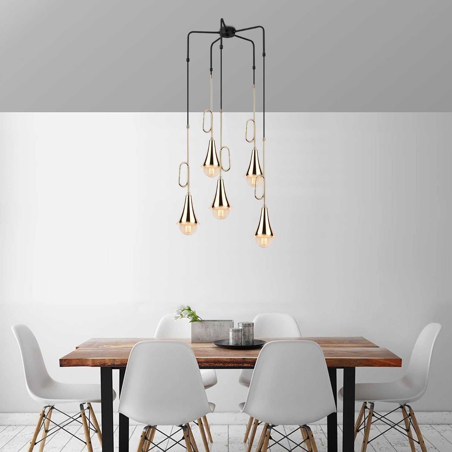 Candeeiro de Teto – 55 cm de diâmetro – preto e dourado – metal