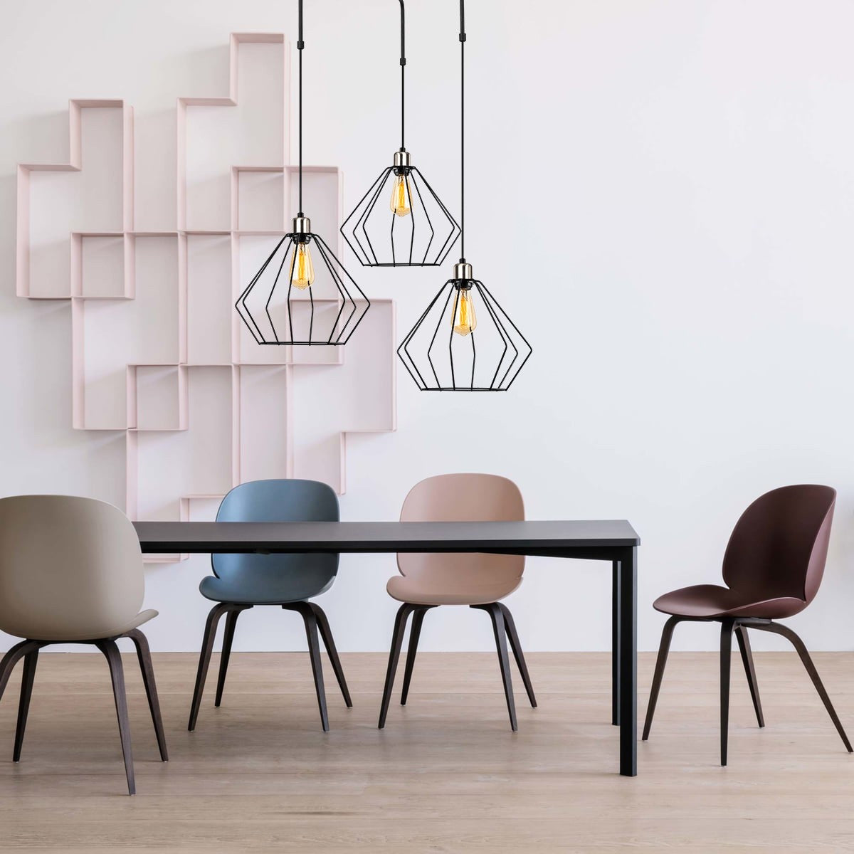 Candeeiro de Teto – 80 cm de diâmetro – Preto – Metal