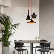 Candeeiro de Teto Moderno – 51 cm de Diâmetro – Preto e Dourado – Metal