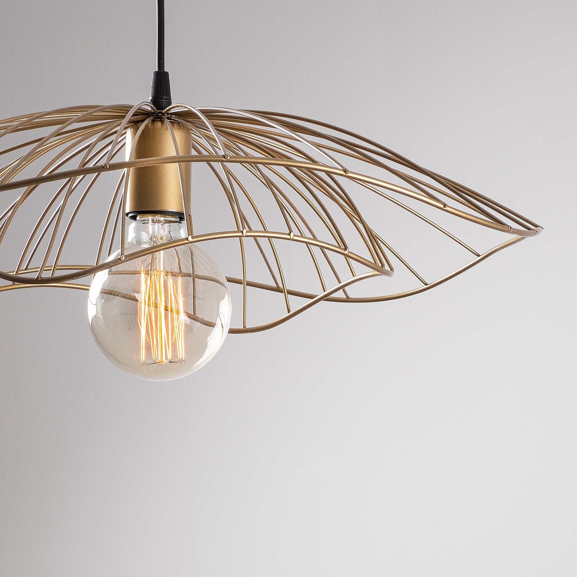 Lustre Vintage Glam, Corpo de Metal, 50 cm de Diâmetro, Altura Ajustável, Soquete E27, Design Elegante para Espaços Modernos, Classificação IP20, Cabo de 90 cm de Comprimento