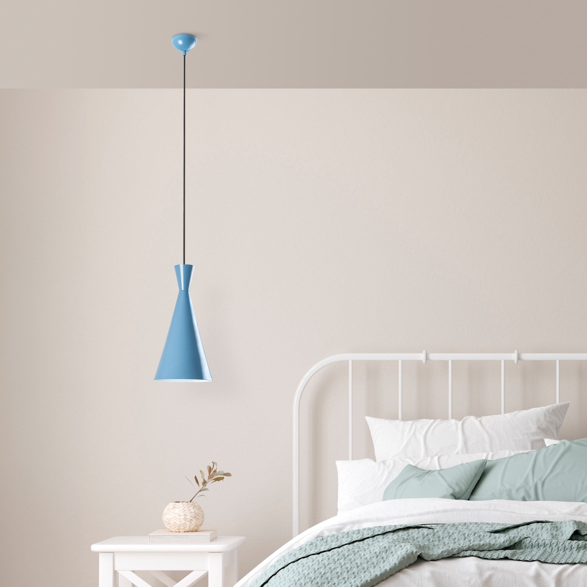 Candeeiro de Teto – altura ajustável de 45 a 134 cm – azul claro – metal