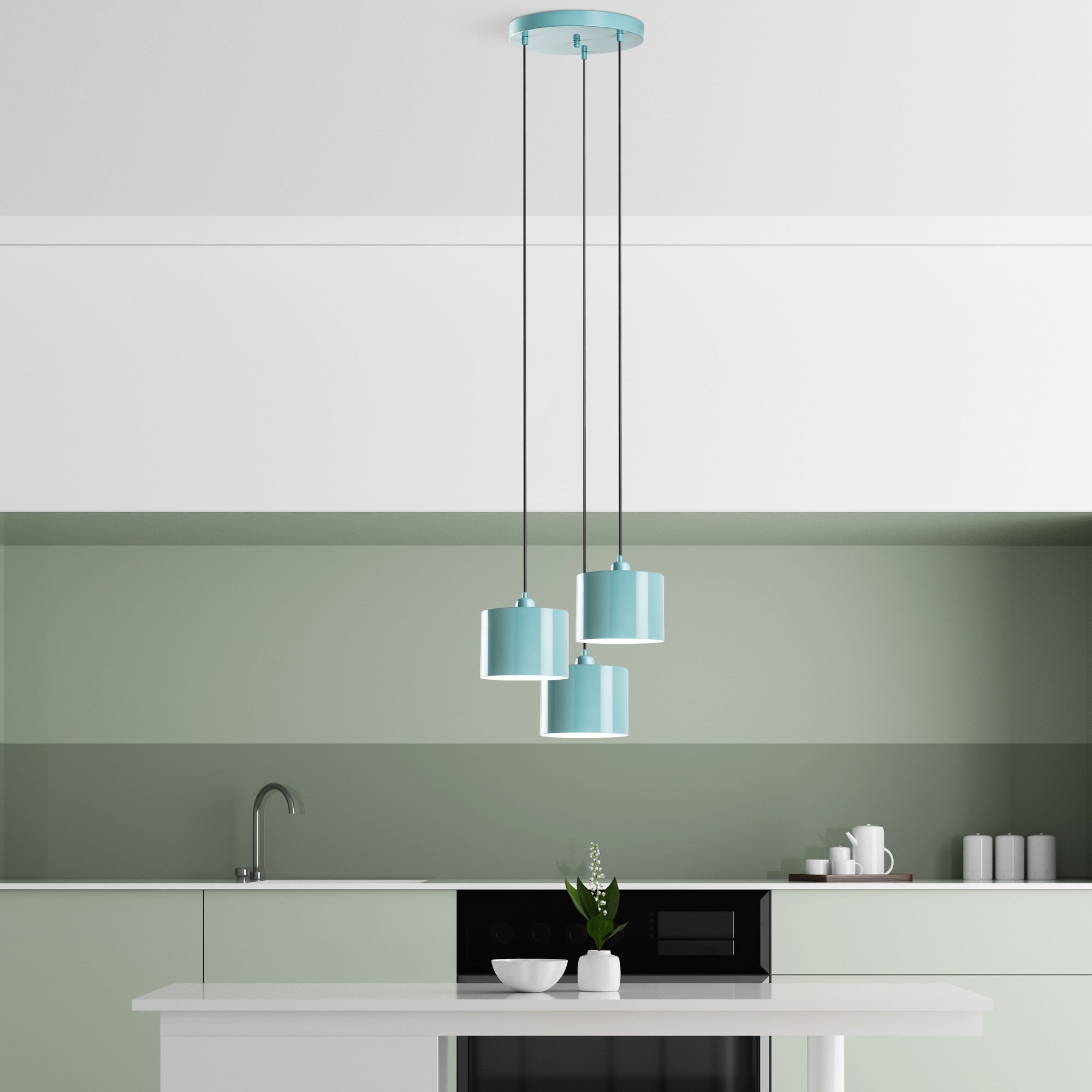 Candeeiro de Teto – diâmetro de 45 cm – cor turquesa – corpo de metal