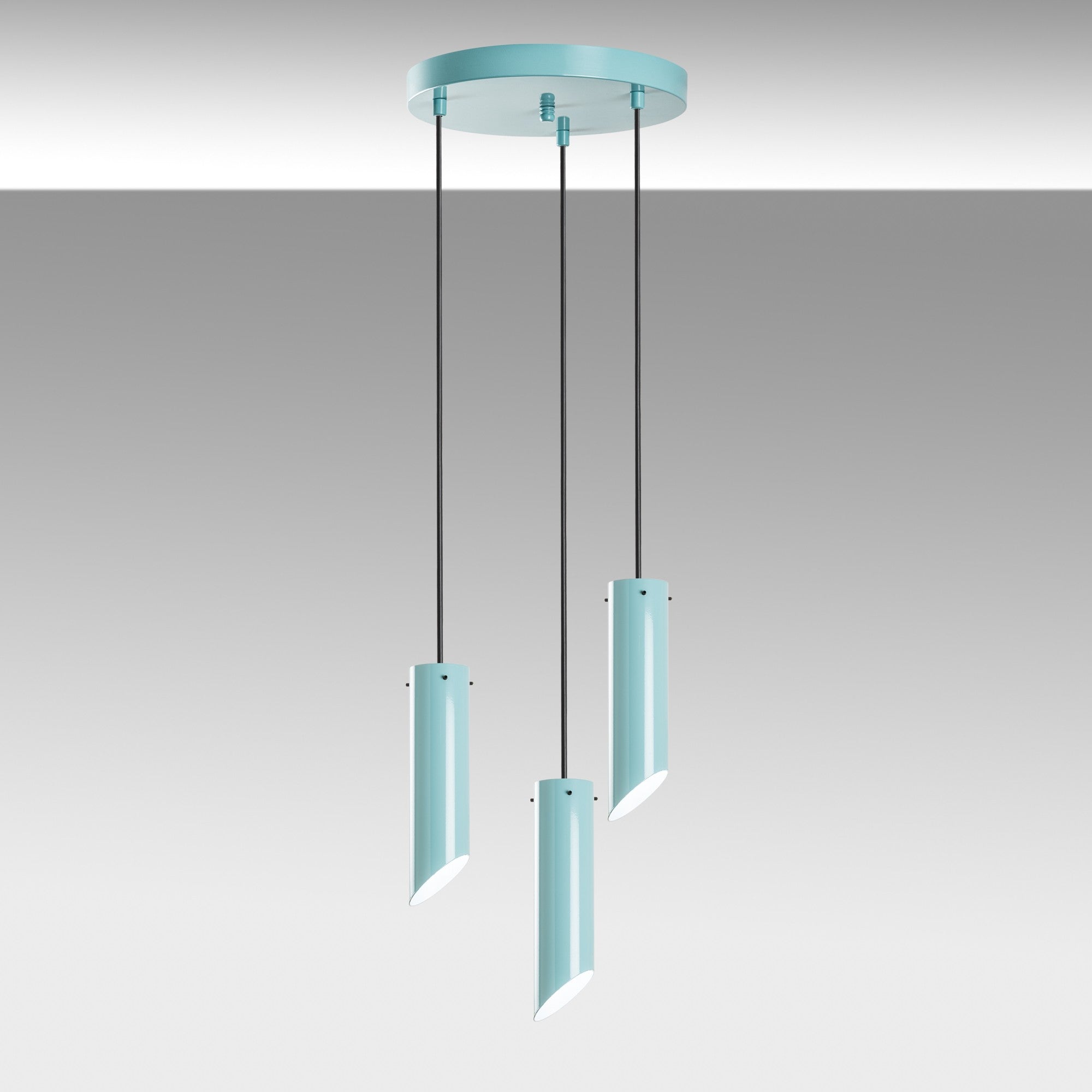 Candeeiro de Teto – 40 cm de diâmetro – turquesa – metal