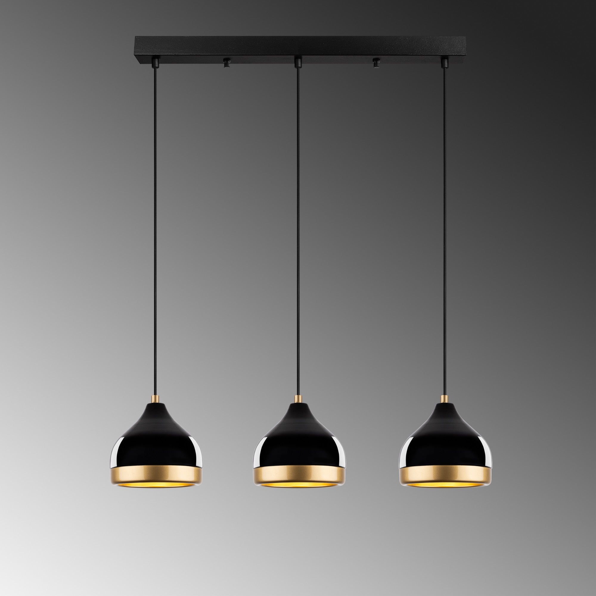 Candeeiro de Teto – 67 x 17 x 111 cm – Preto – Metal