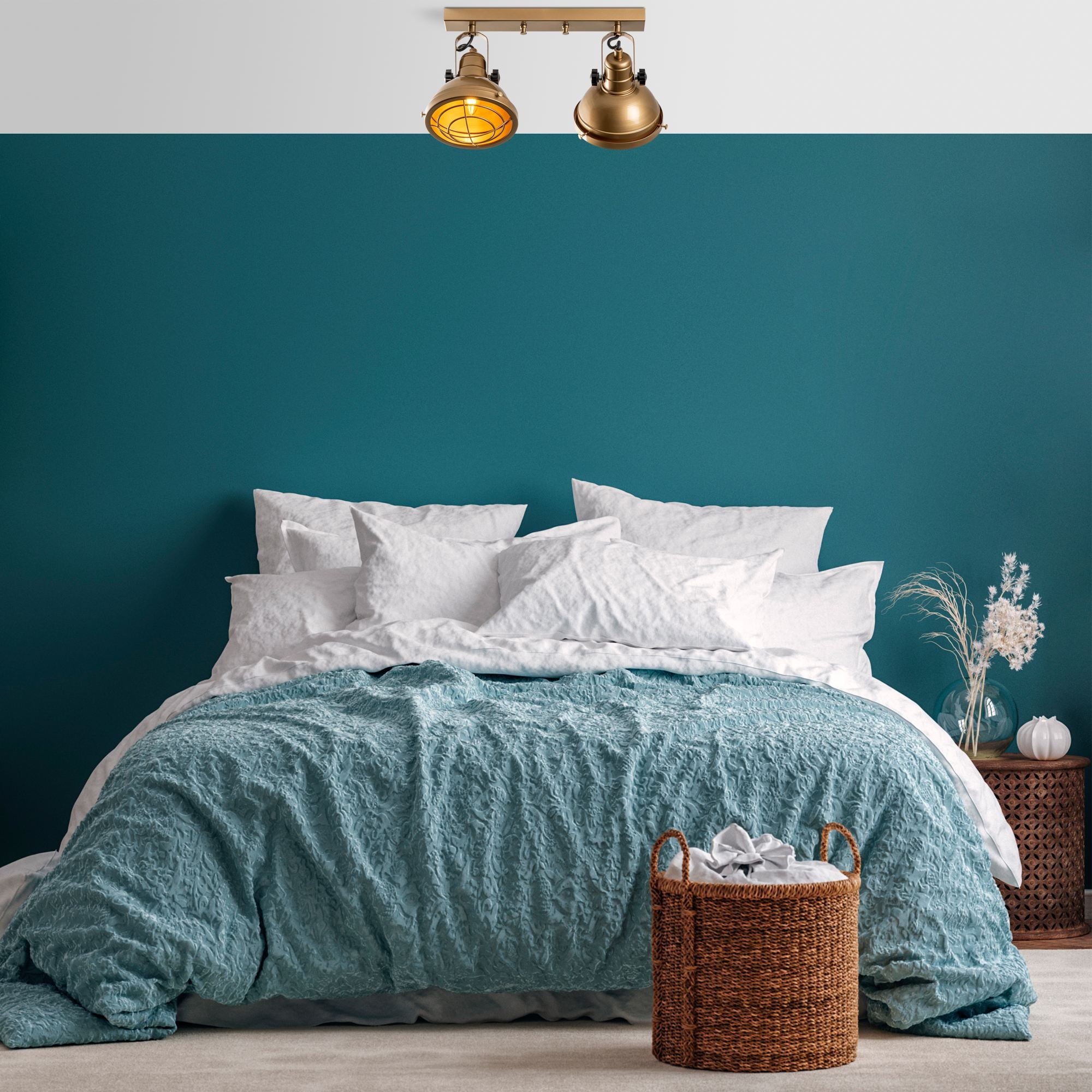 Candeeiro de Teto - 43 x 16 x 25 cm - Dourado - Metal