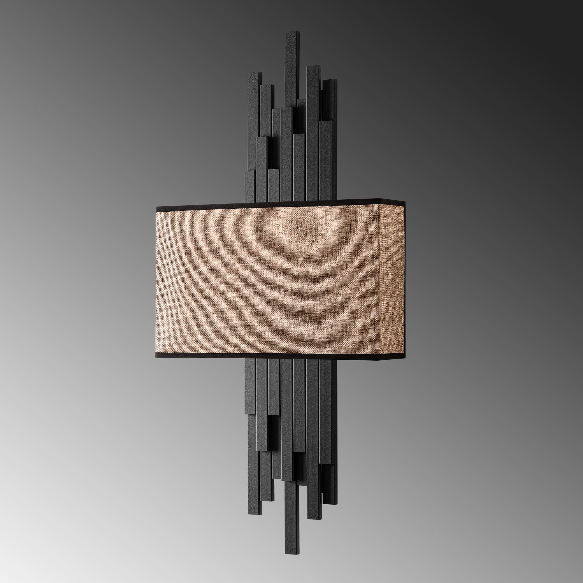 Candeeiro de Parede – 35 x 75 x 10 cm – Preto e Marrom Claro – Metal e Tecido