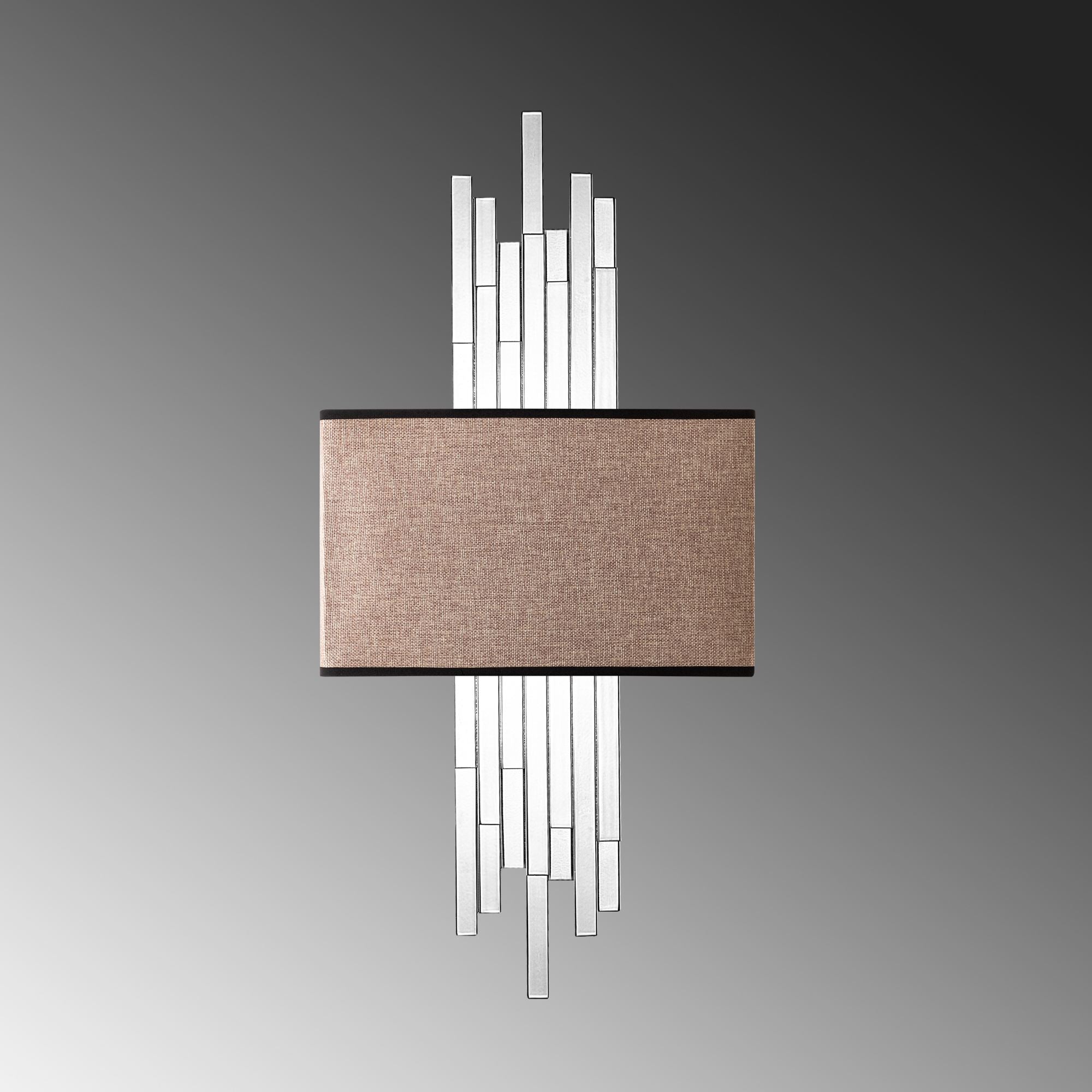 Candeeiro de Parede – 35 x 75 x 10 cm – Branco e Marrom Claro – Metal e Tecido