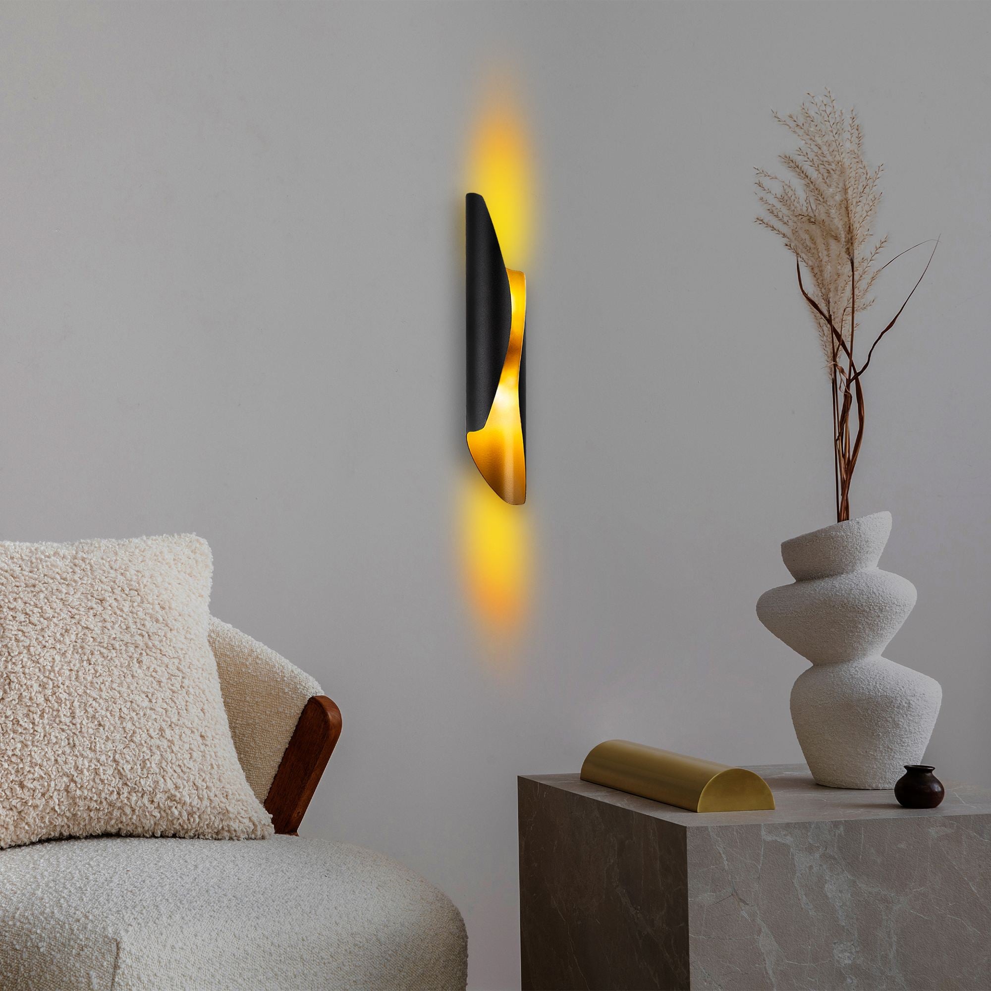 Candeeiro de Parede – 8 x 40 x 11 cm – Preto – Metal