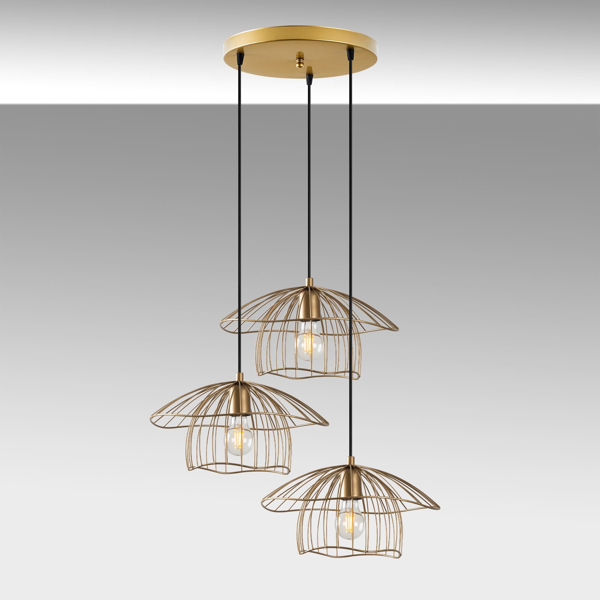 Candeeiro de Teto – 68 x 68 x 110 cm – Ouro – Metálico