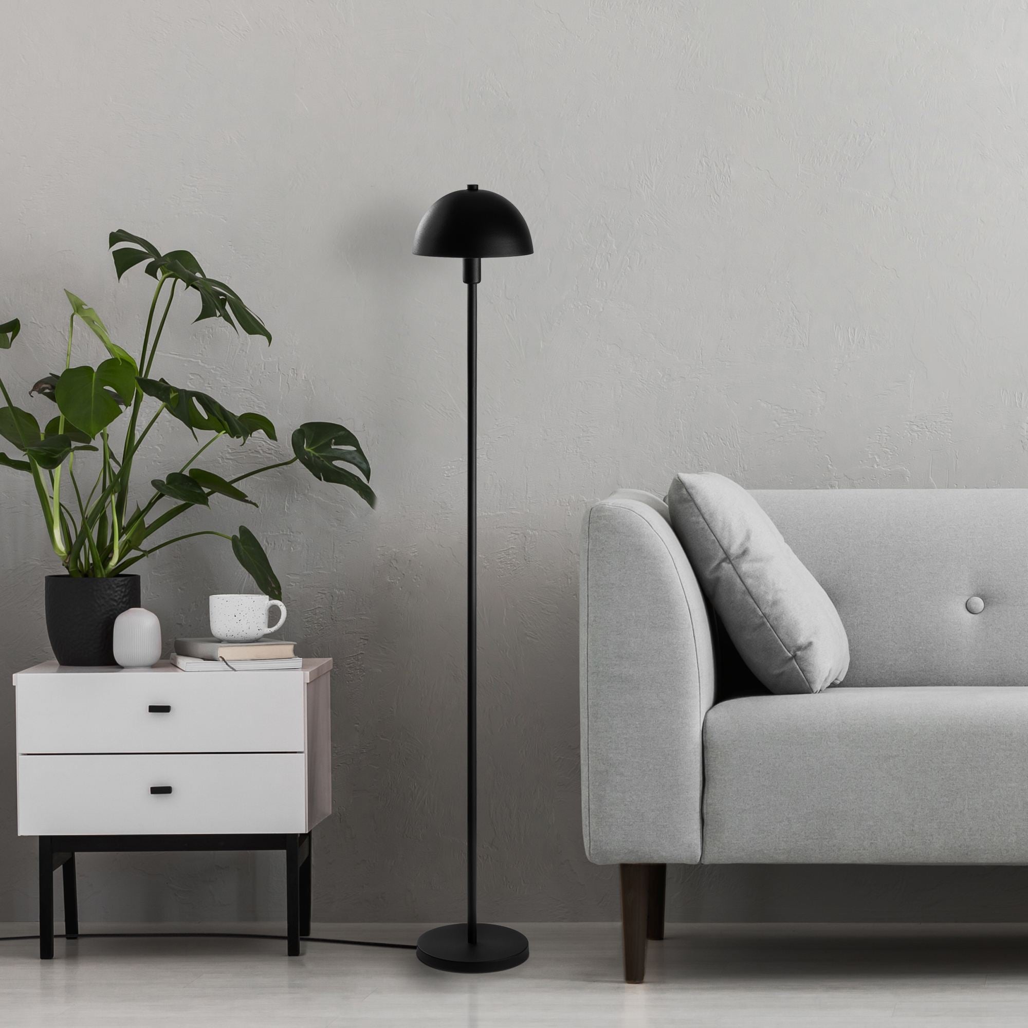 Candeeiro de Pé – 20 x 20 x 140 cm – Preto – Metal