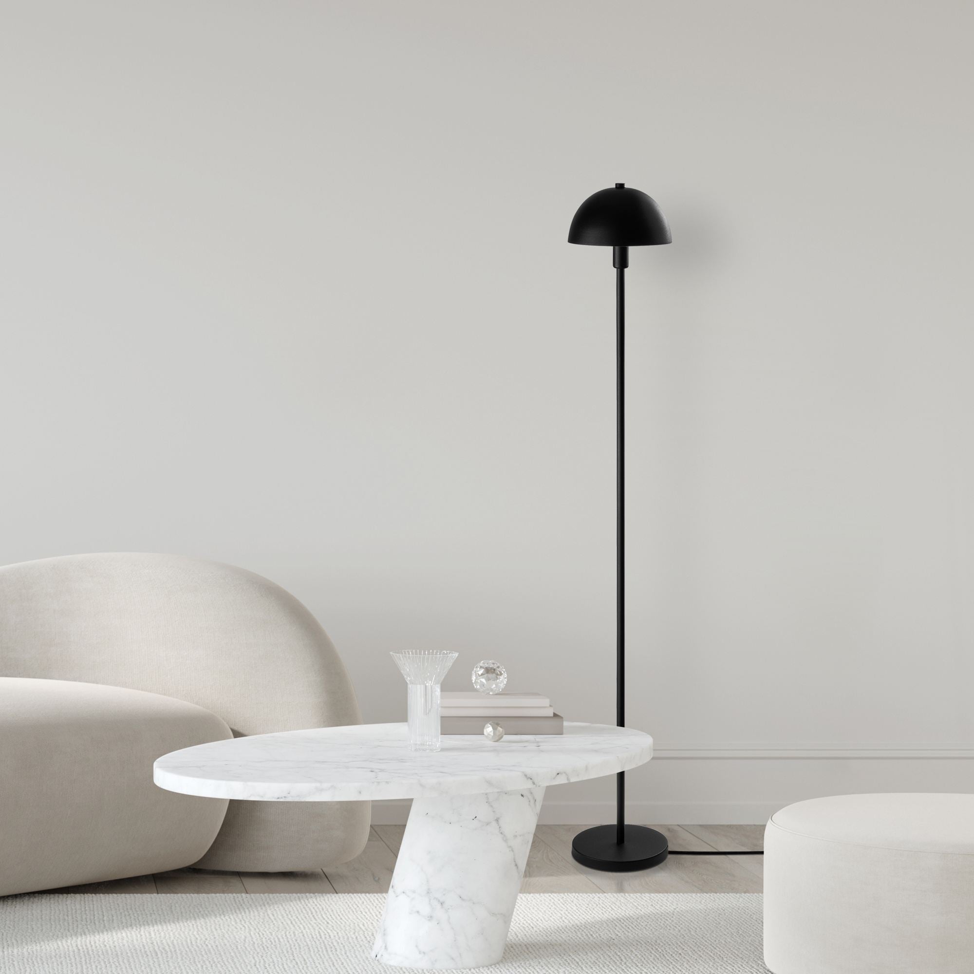 Candeeiro de Pé – 20 x 20 x 140 cm – Preto – Metal