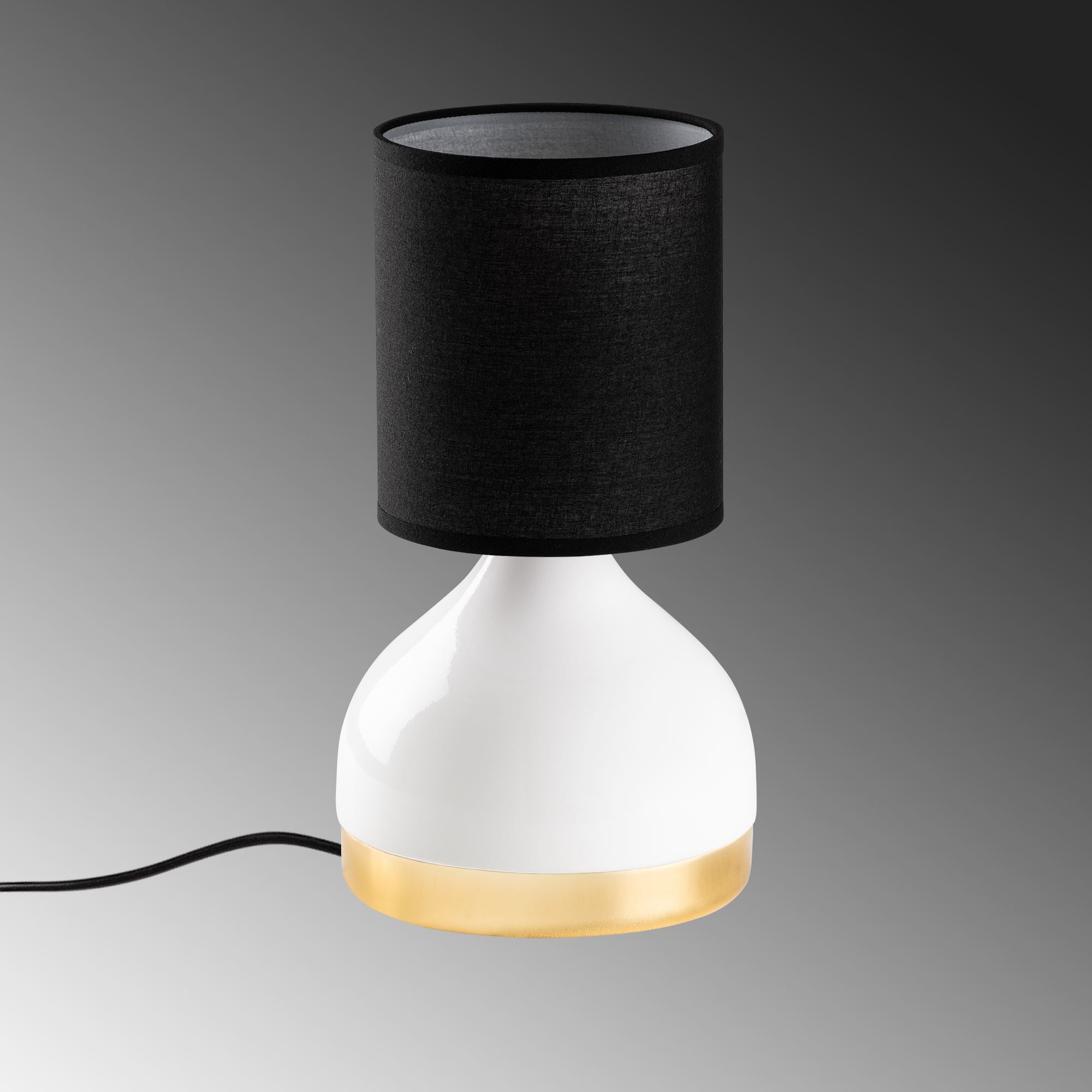 Candeeiro de mesa-Yıldo-Branco
Preto