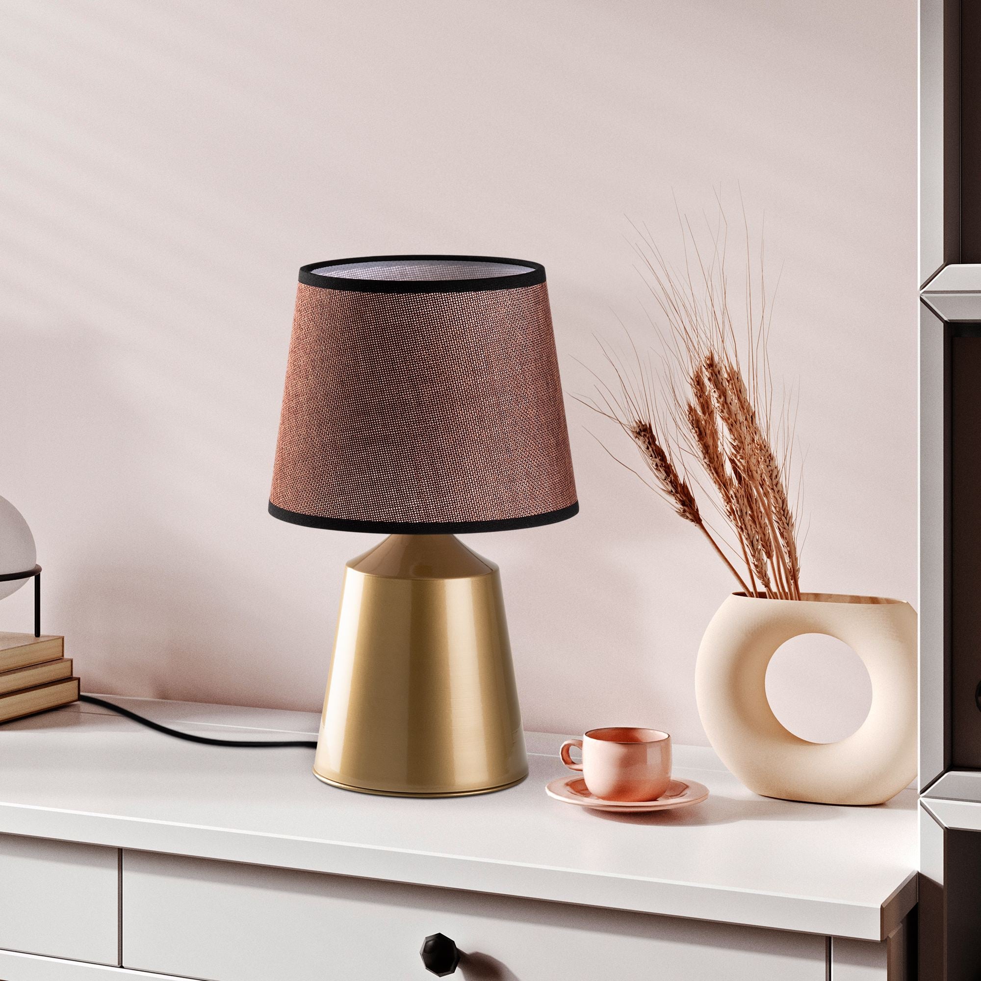 Candeeiro de mesa-Drop-Dourado
Marrom