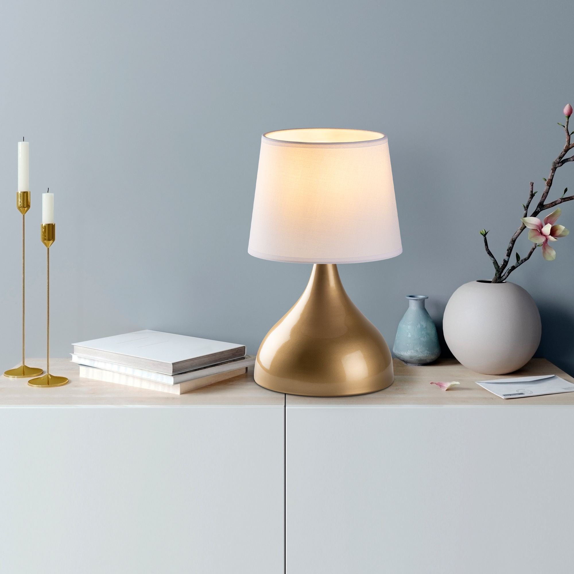 Candeeiro de mesa-Gota-Dourado
Branco