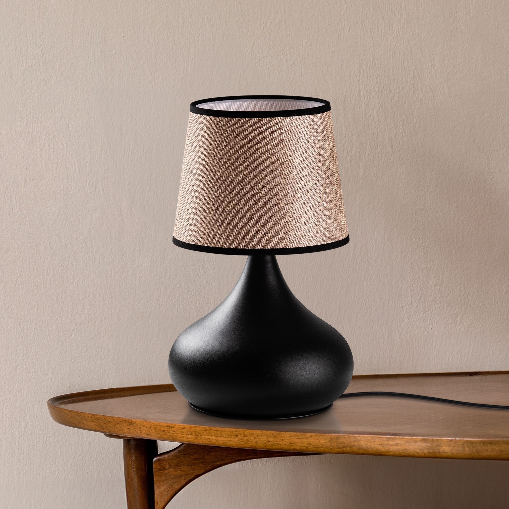 Candeeiro de mesa-Bulbe-Preto
Bege