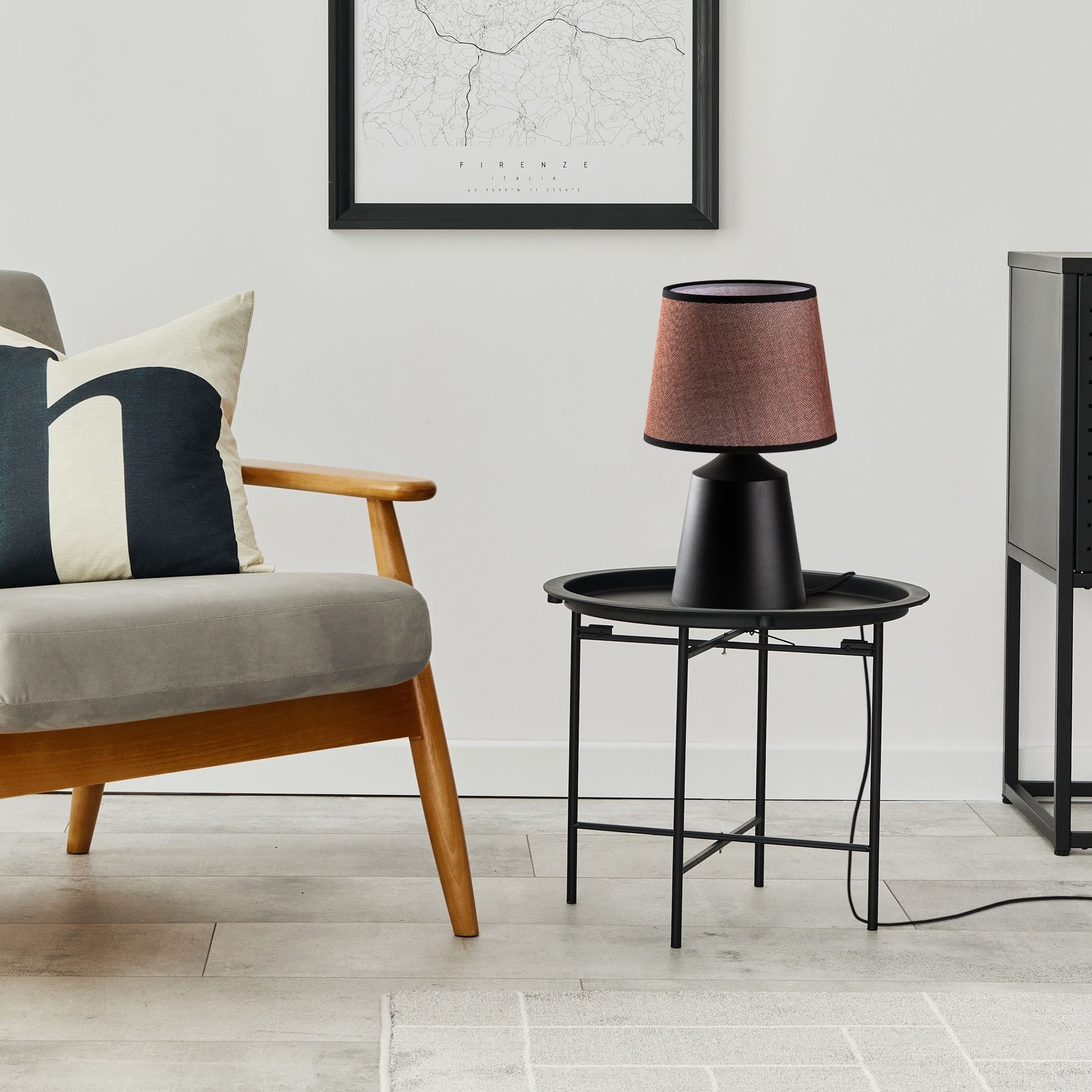 Candeeiro de mesa-Drop-Preto
Marrom